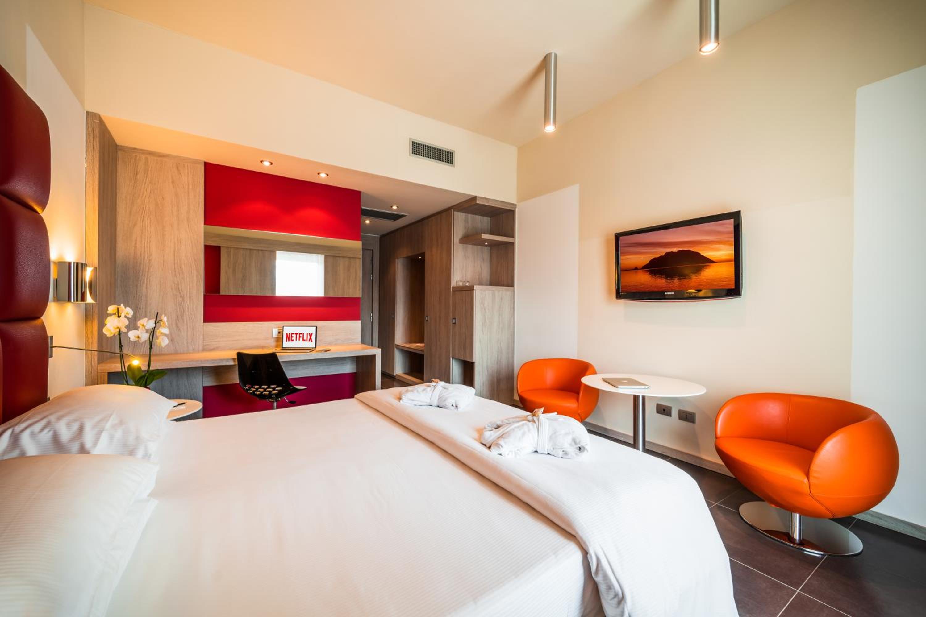 Double Room - Single Use