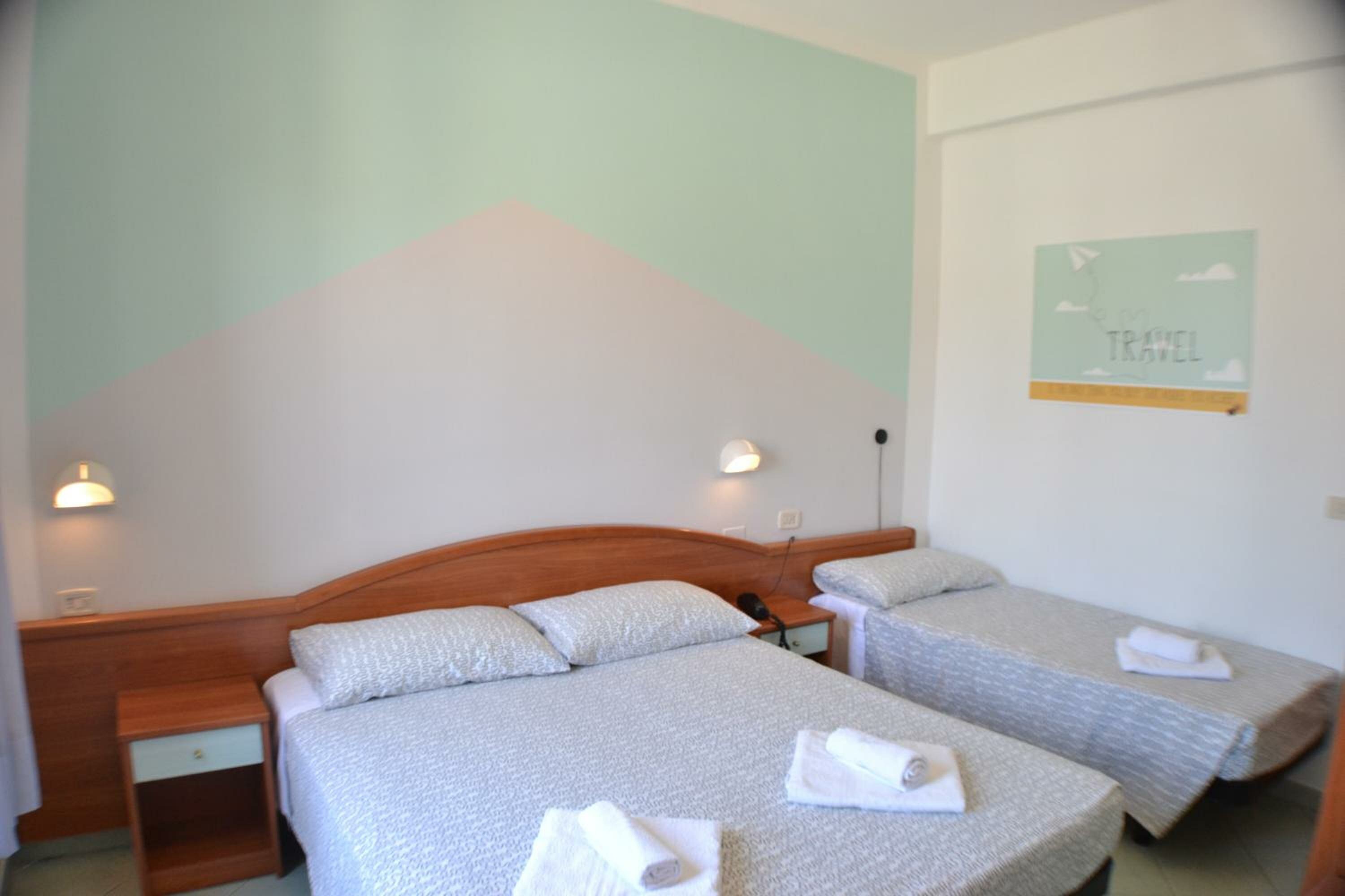 Triple Room with Bathroom