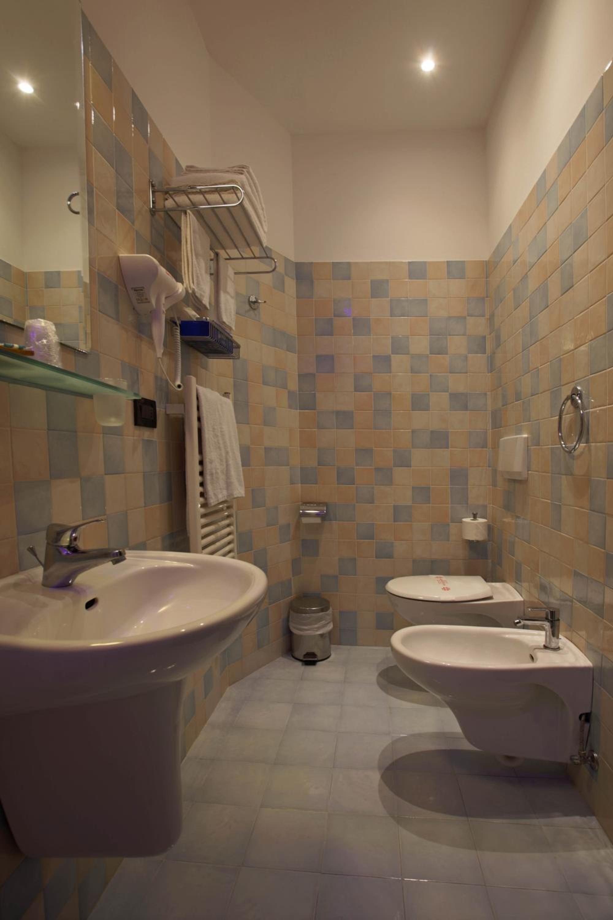 Economy Quadruple Room