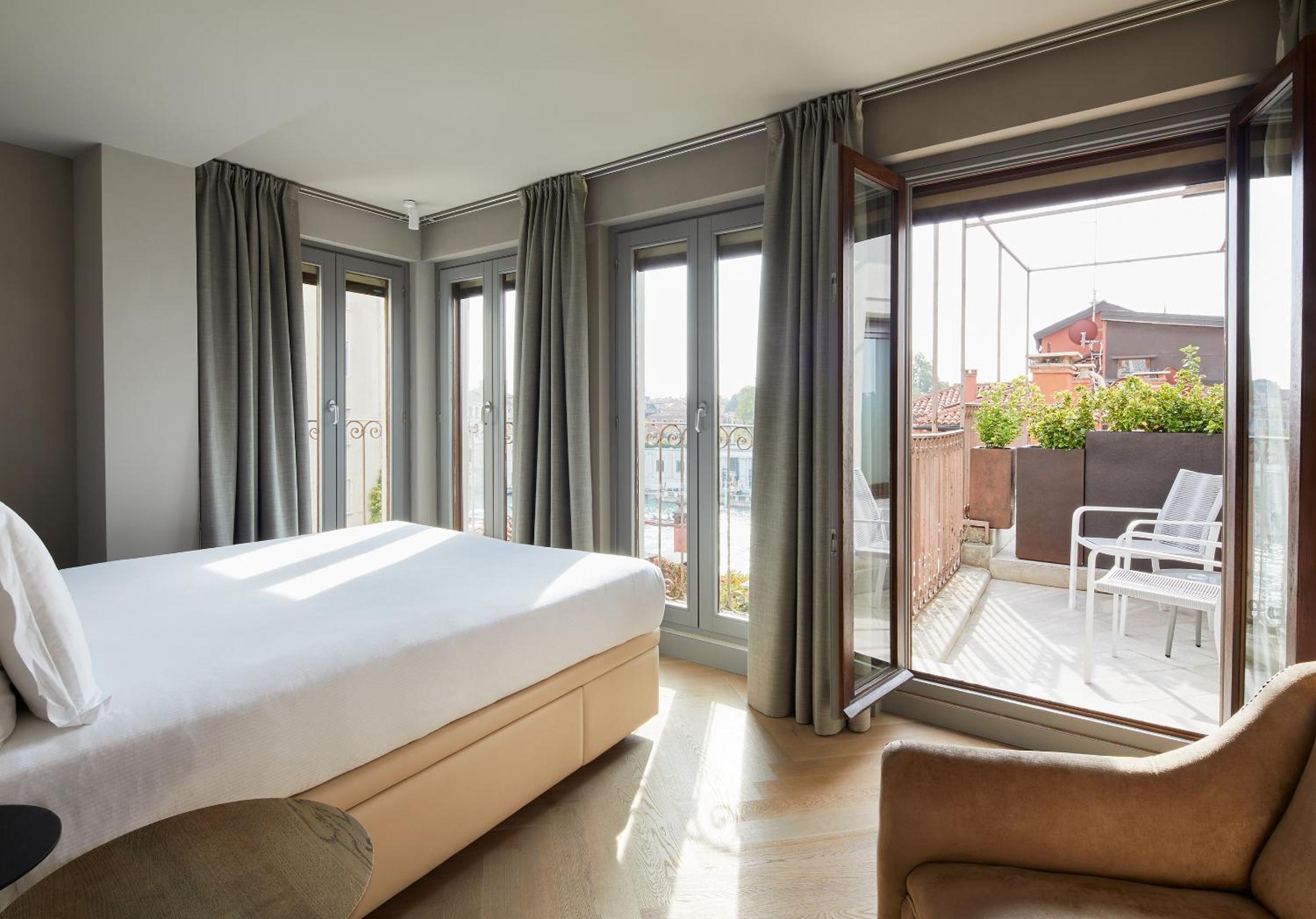 Double Room with Grand Canal View