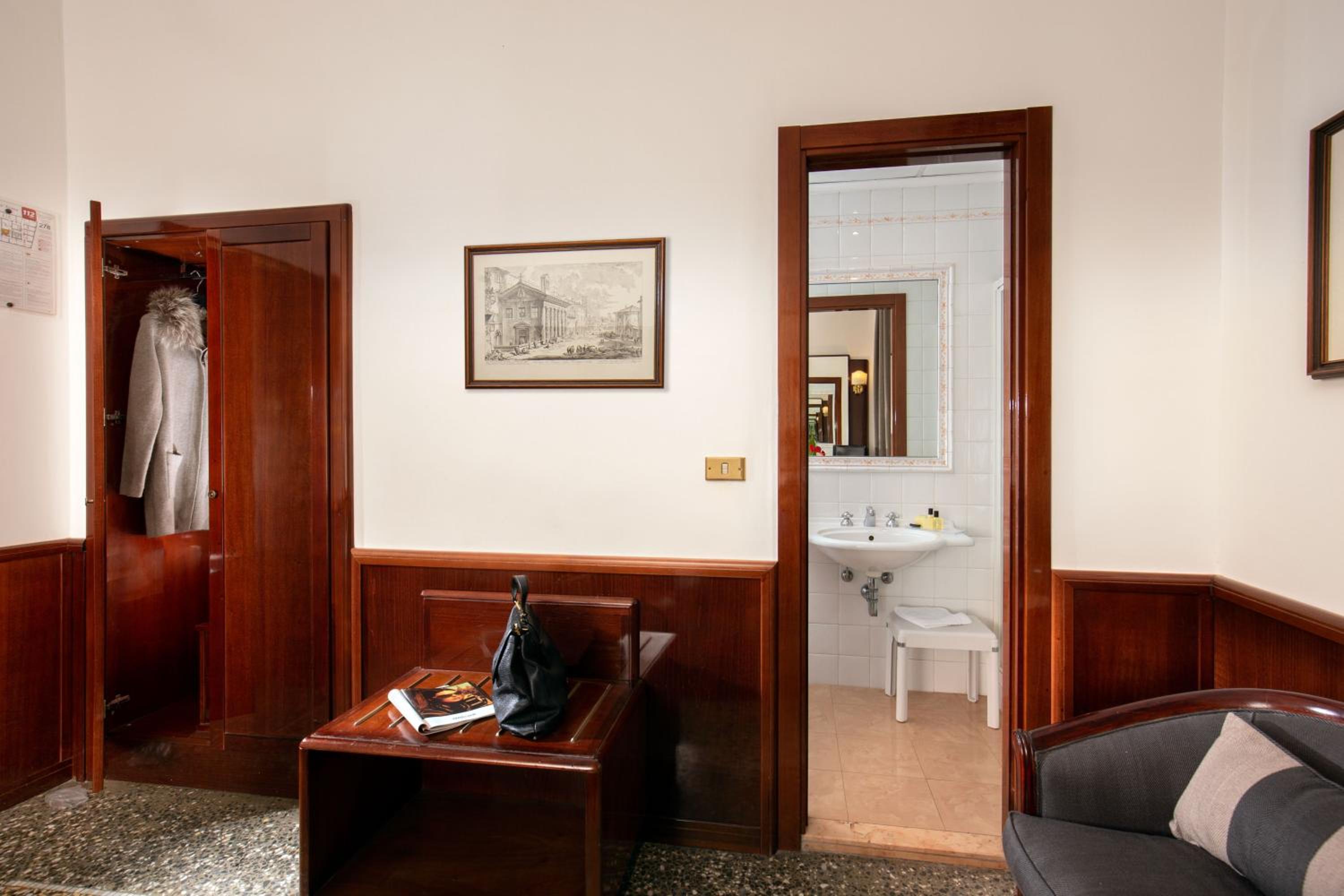 Single Room