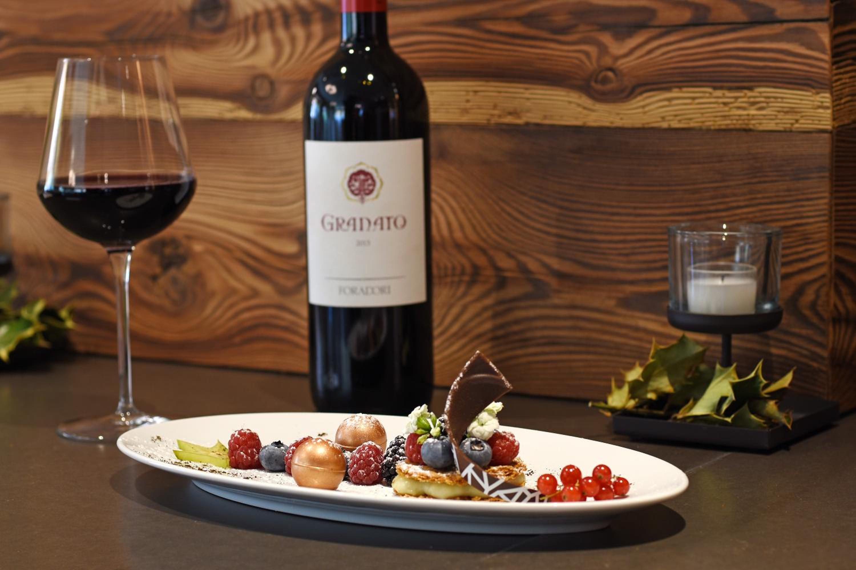 Deluxe Suite With Panoramic View