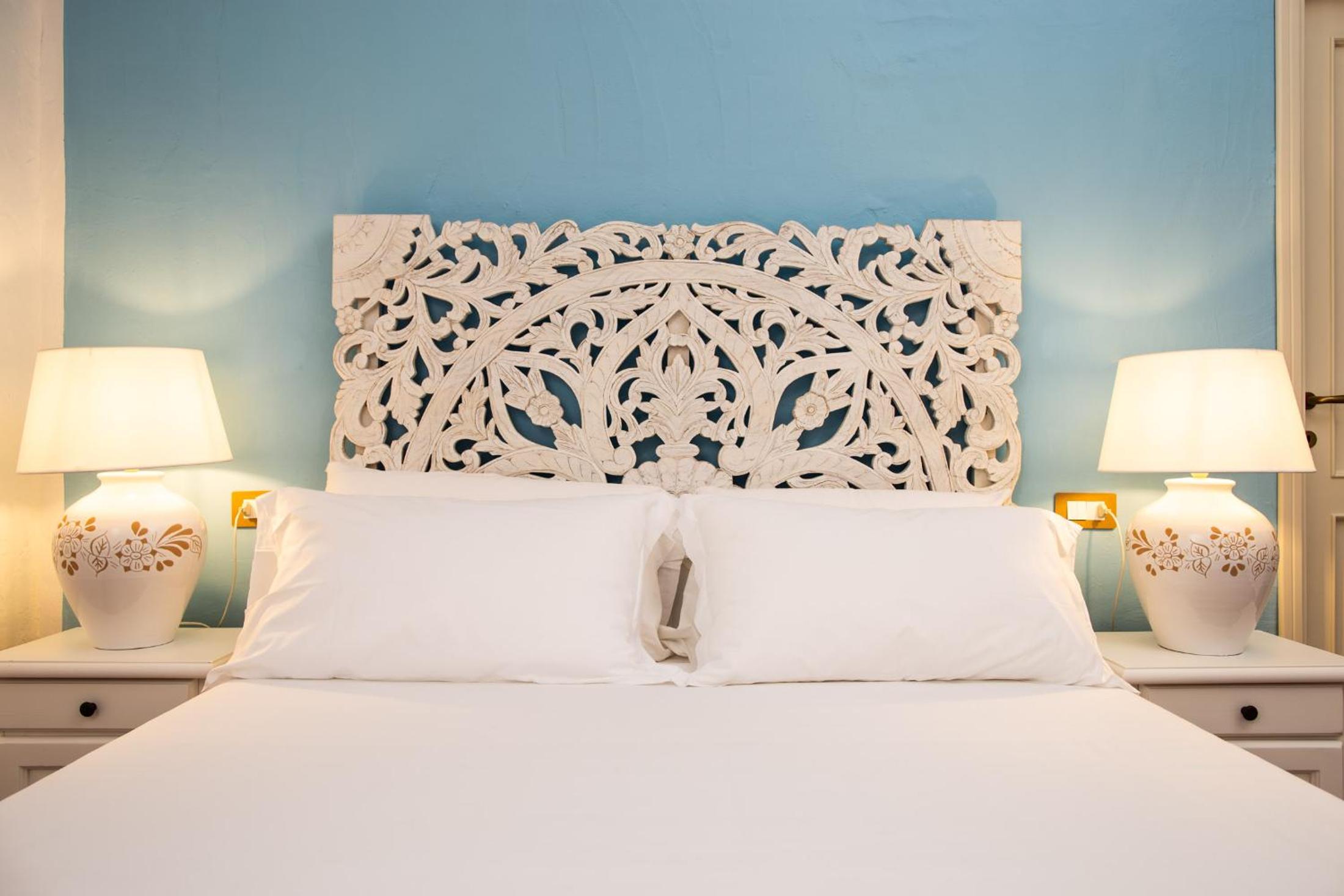 Double or Twin Room with Swimming Pool Access