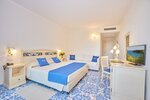 Double Room With Sea View в Hotel Del Golfo