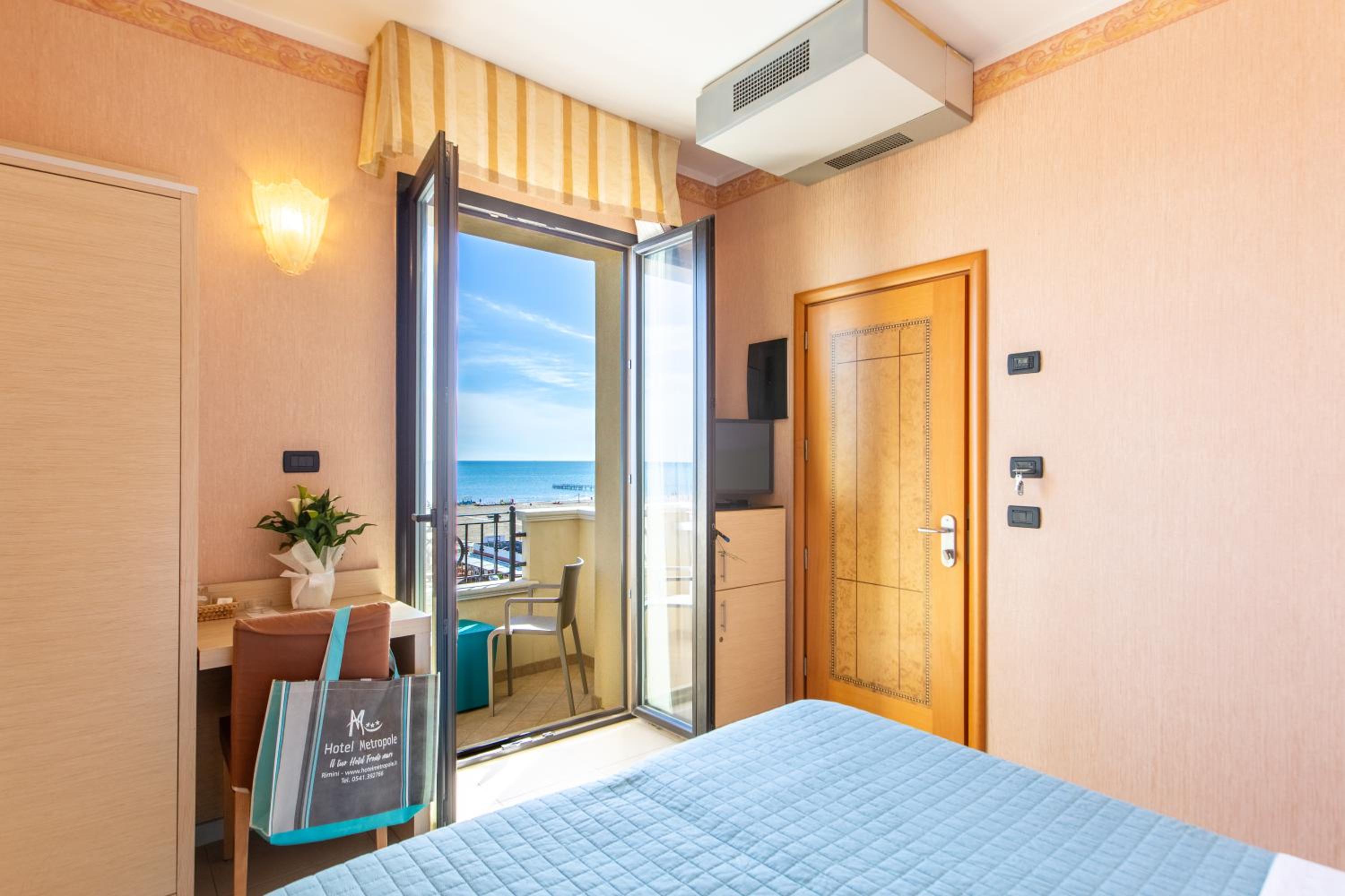 Superior Double or Twin Room with Sea View