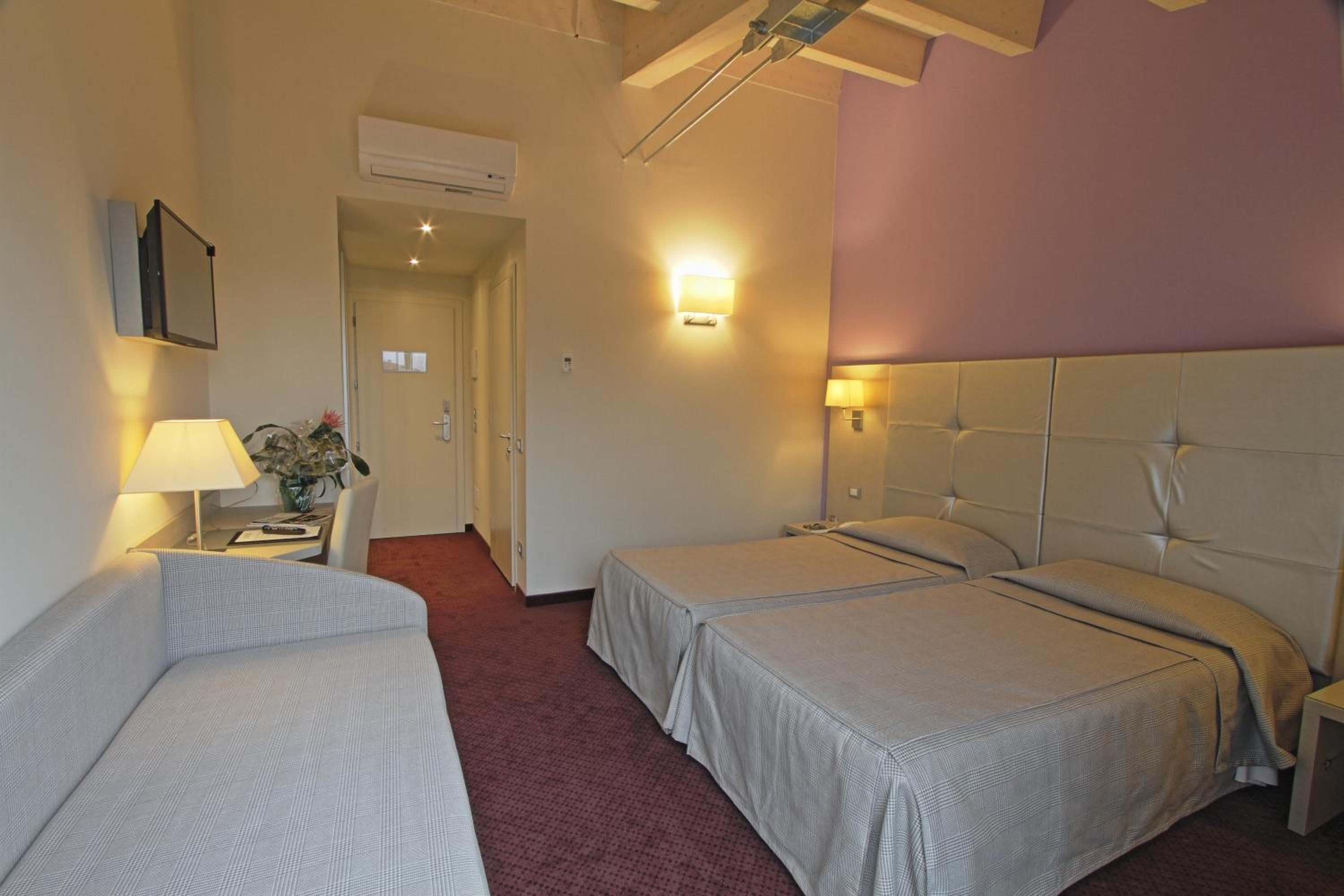 Double or Twin Room - Loft