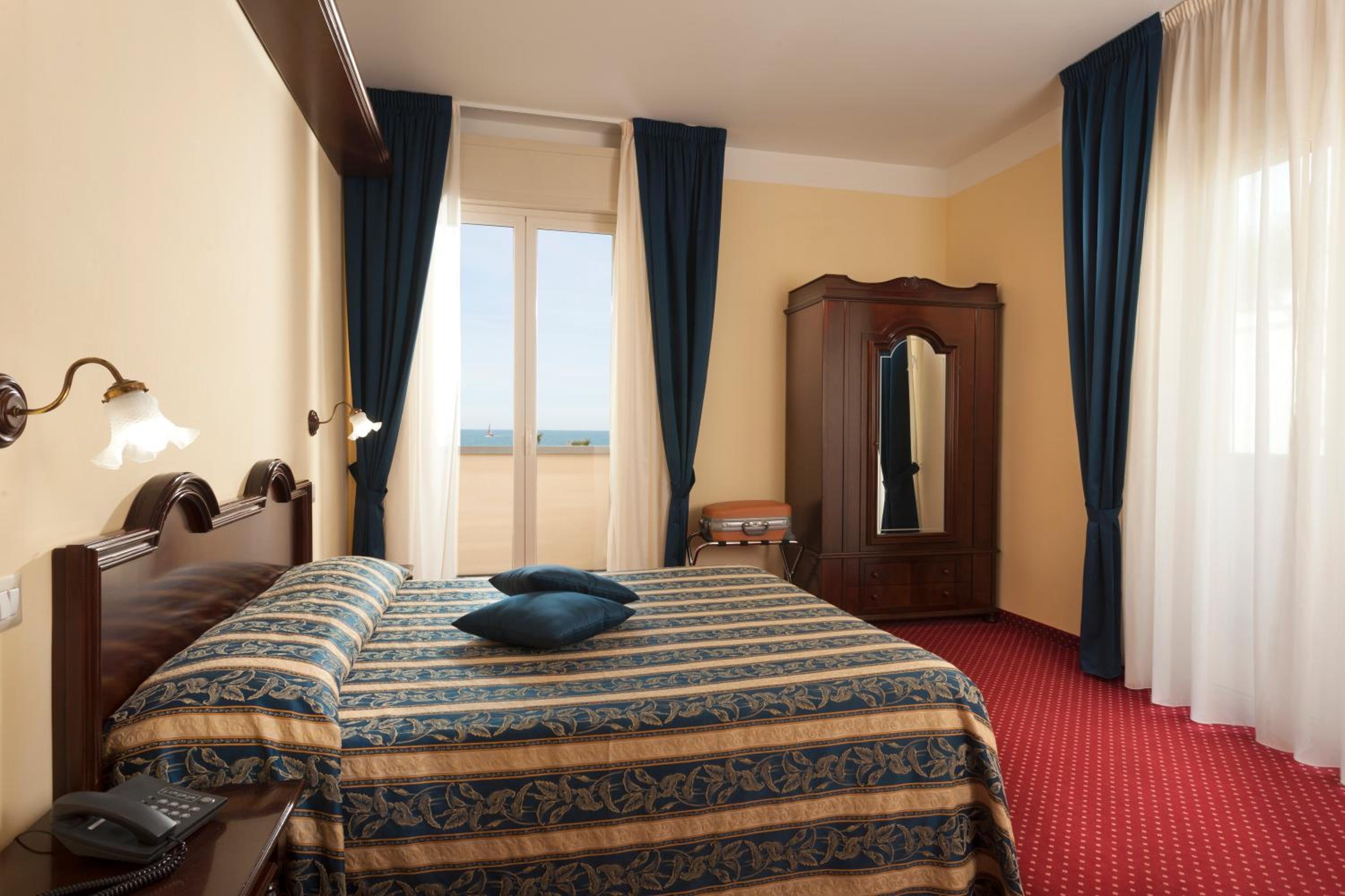 Standard Double or Twin Room with Balcony