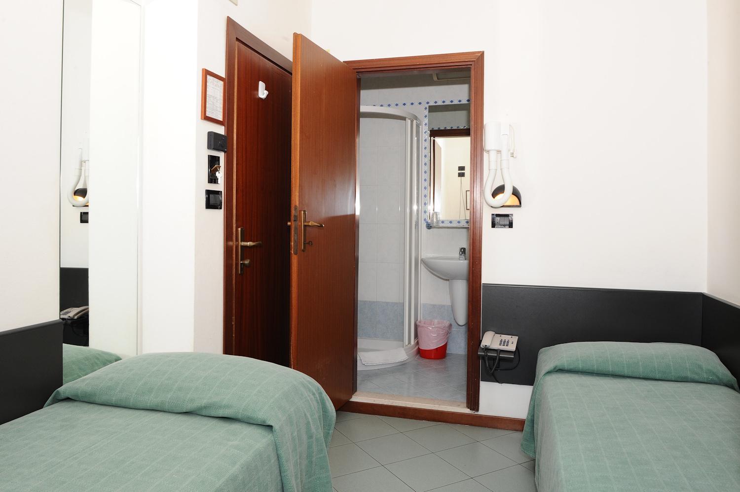 Economy Twin Room