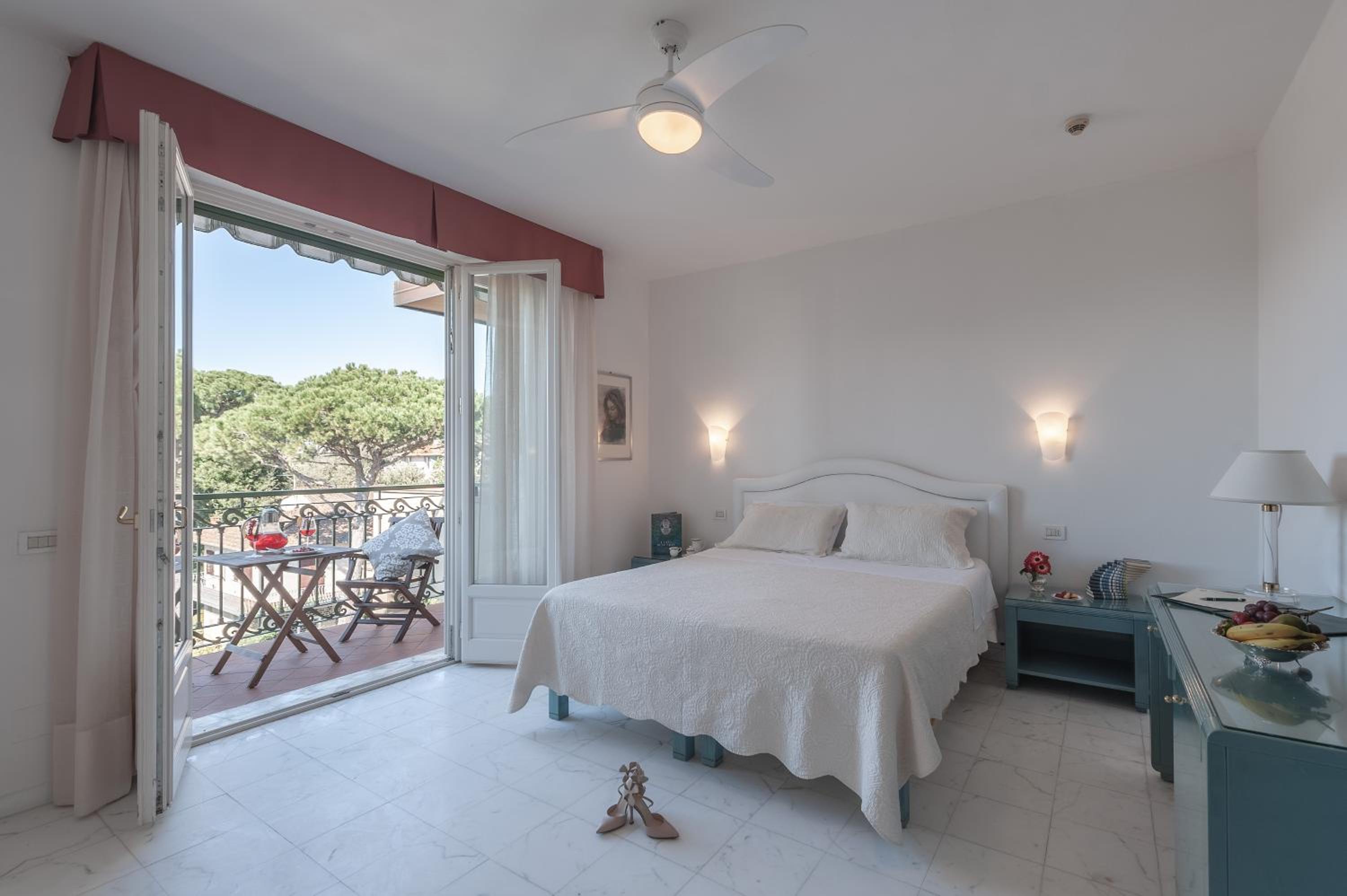 Superior Double Room with Terrace