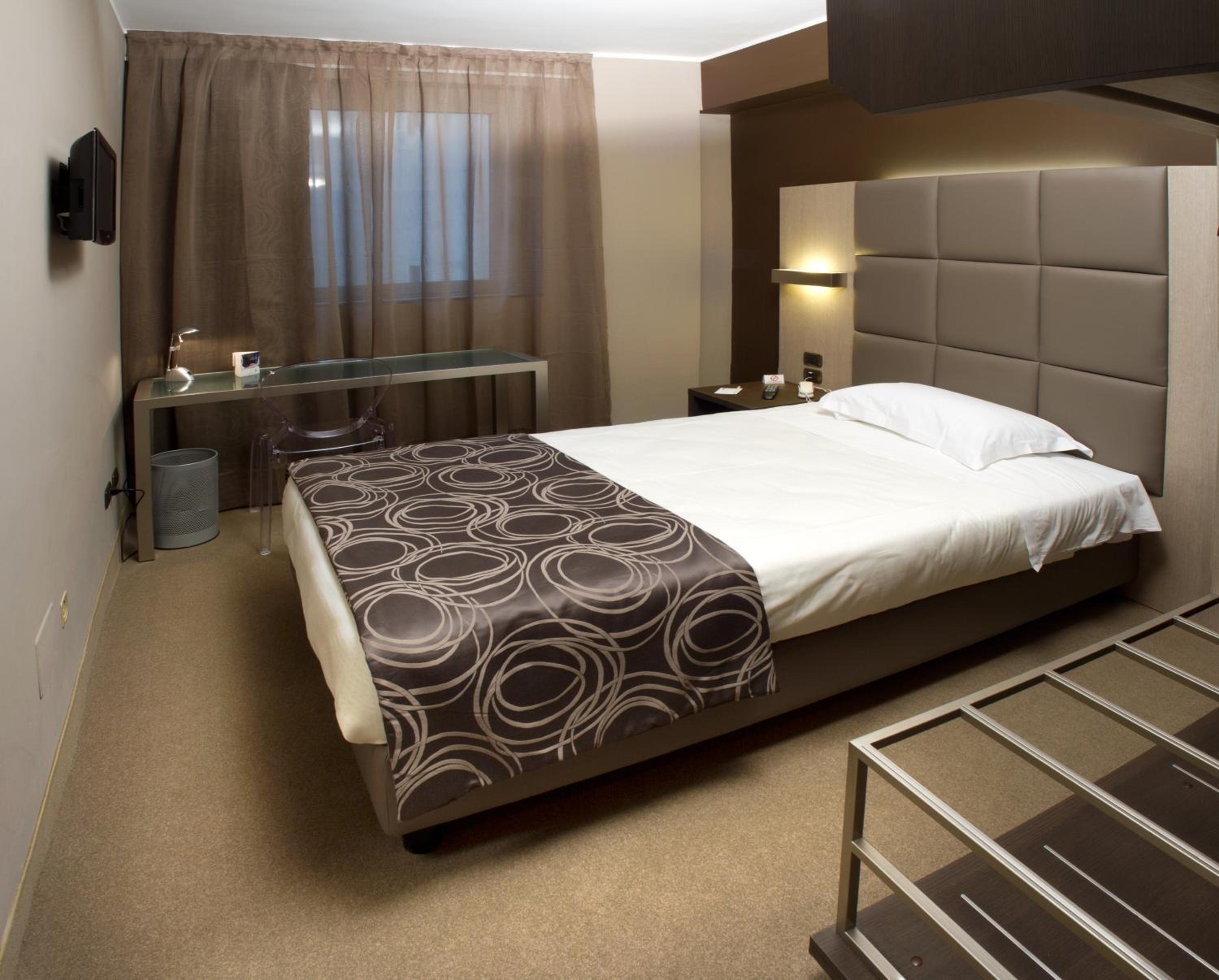 Superior Single Room