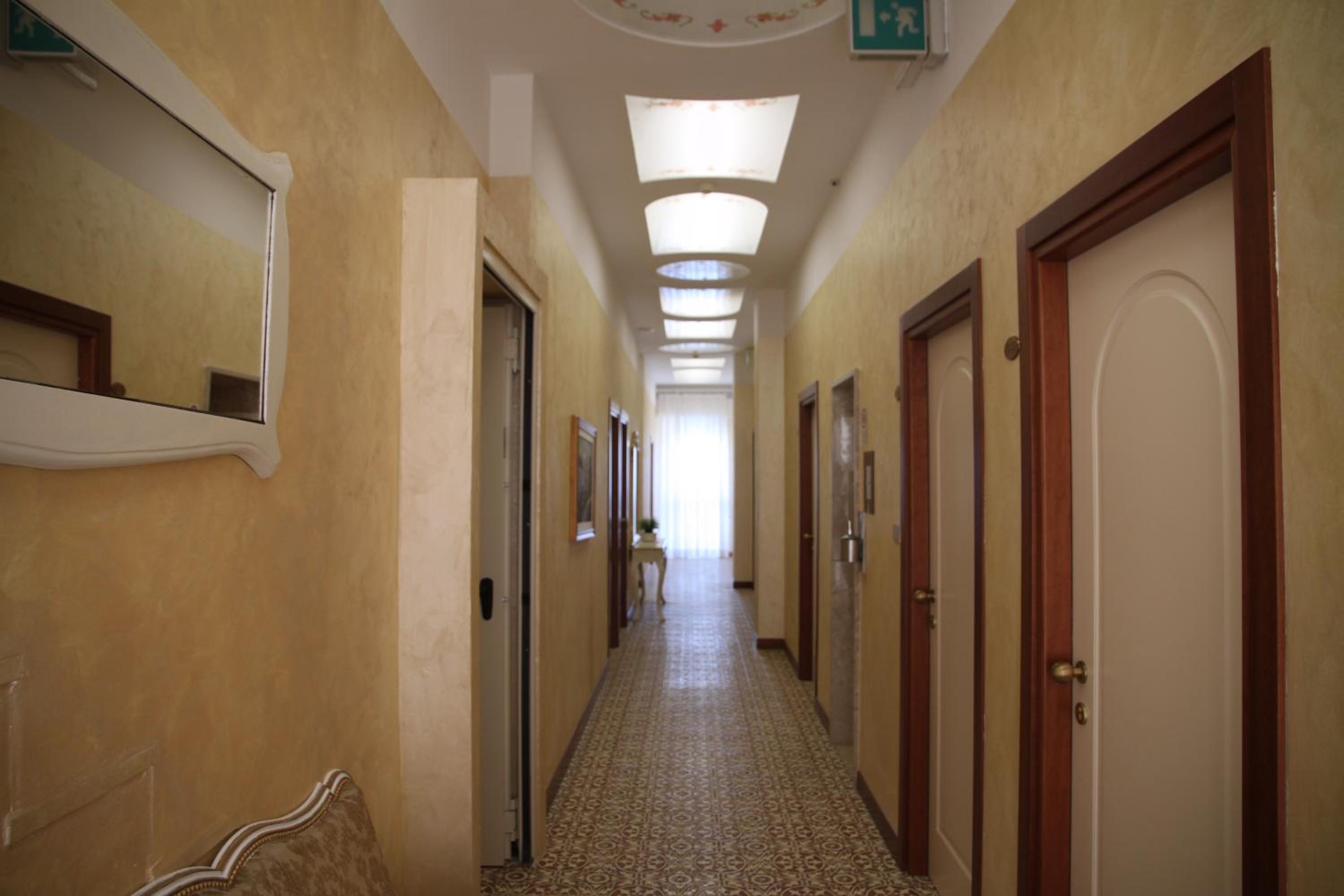 Economy Single Room