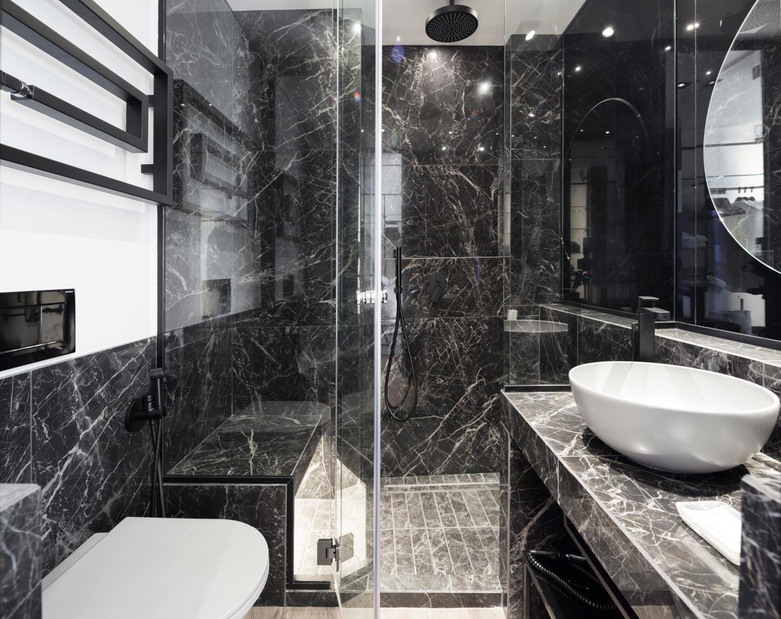 Superior Triple Room with Partial Sea View