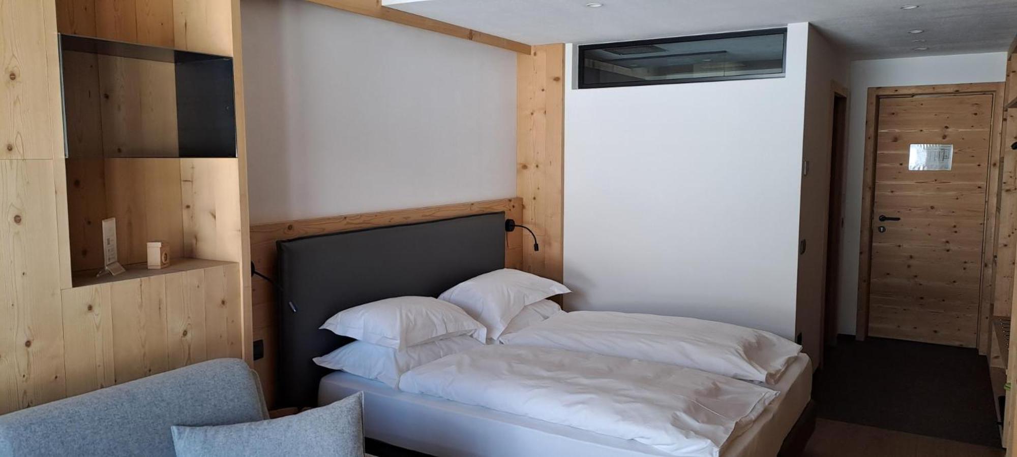 Superior Double or Twin Room with Mountain View