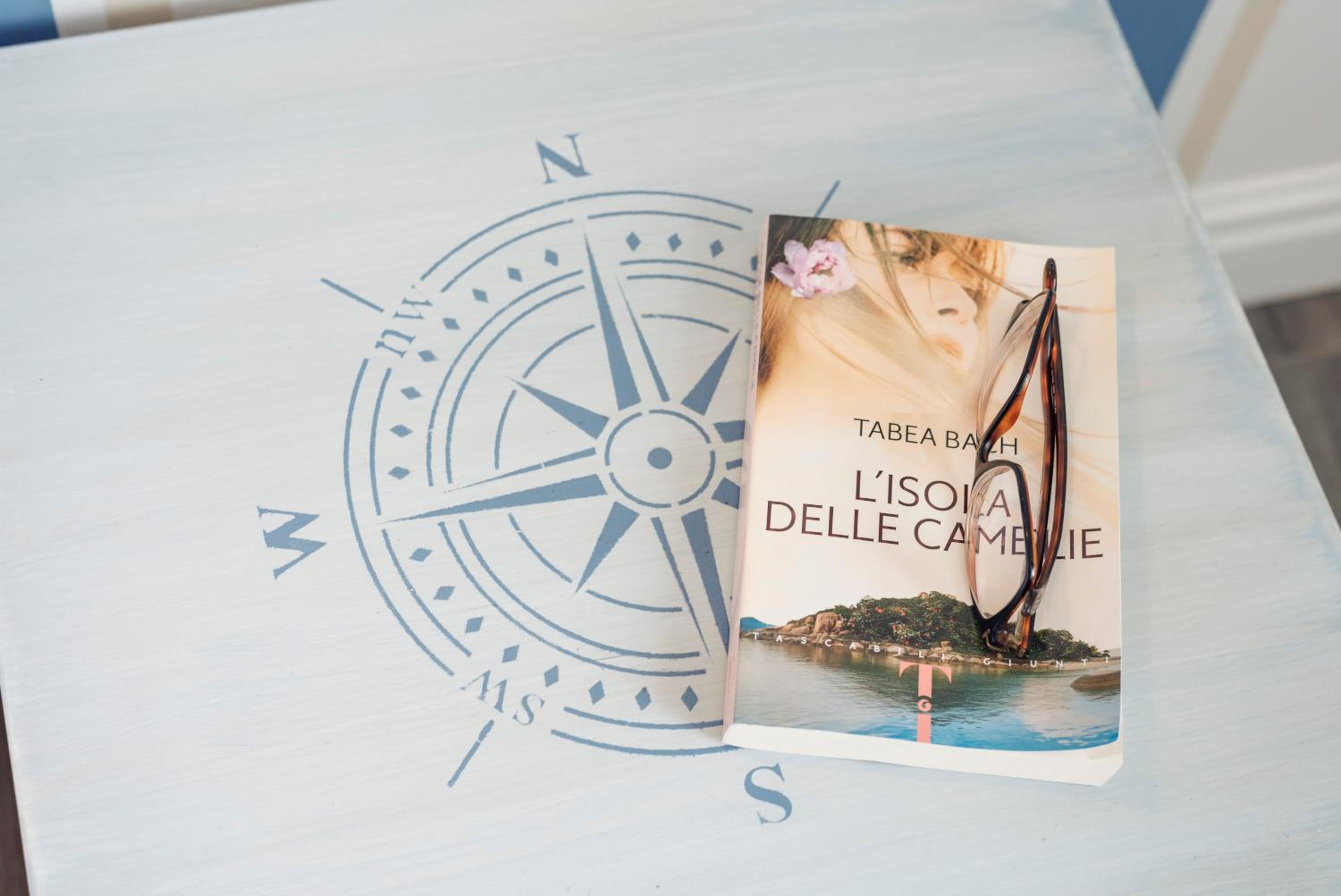 Deluxe King Room with Sea View