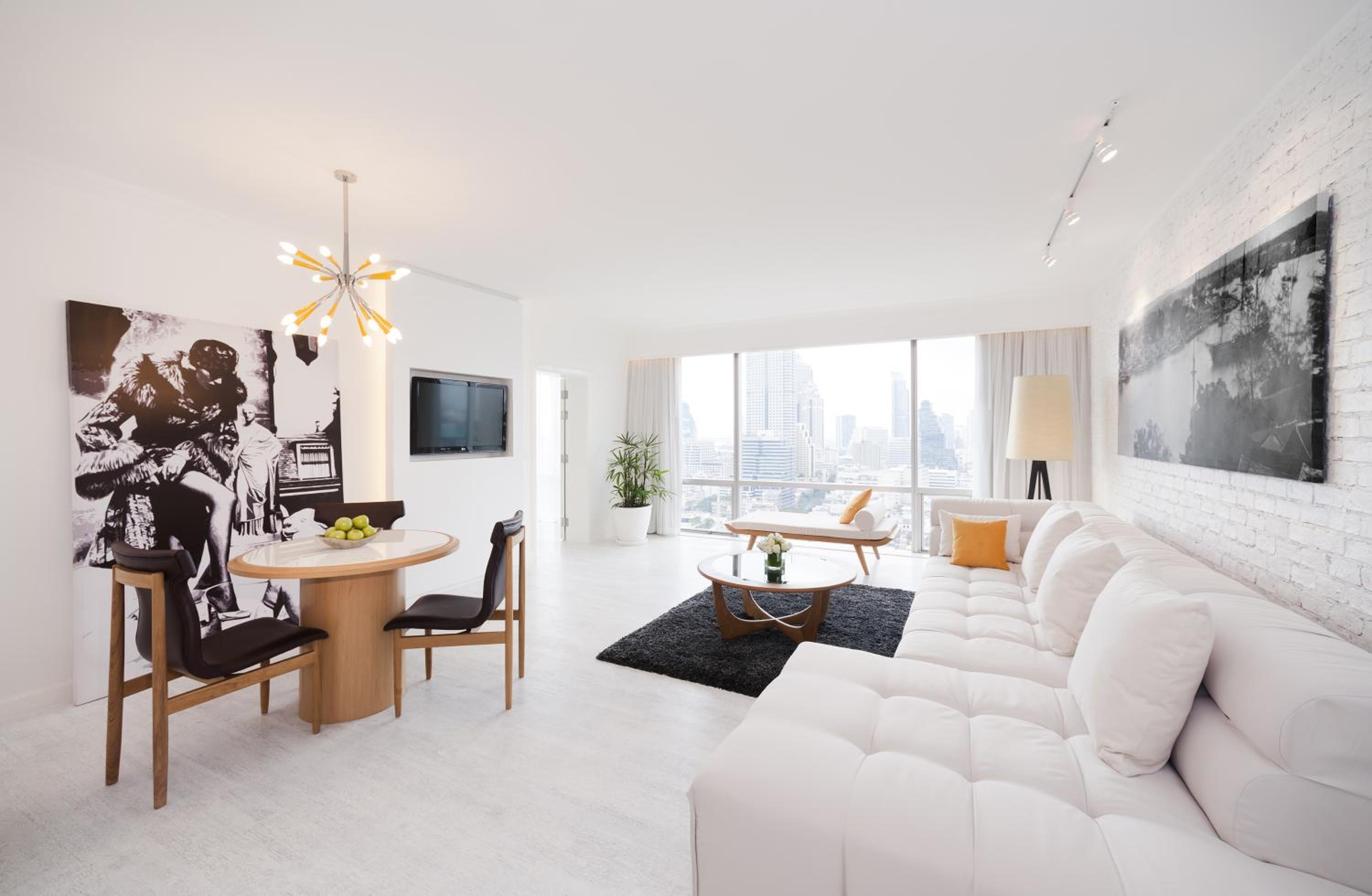 G suite with Lounge Access and Double Bed