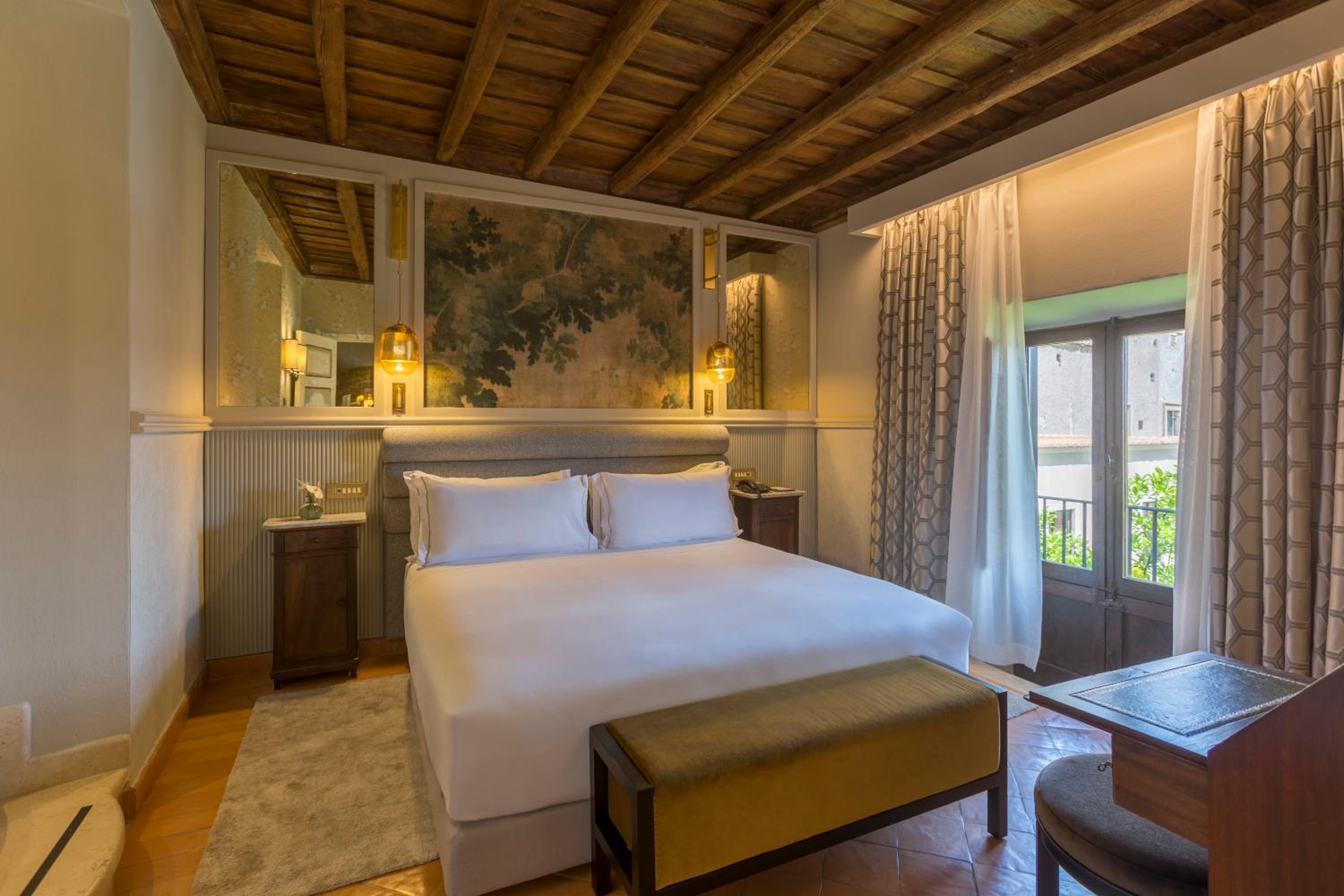 Suite with Garden View