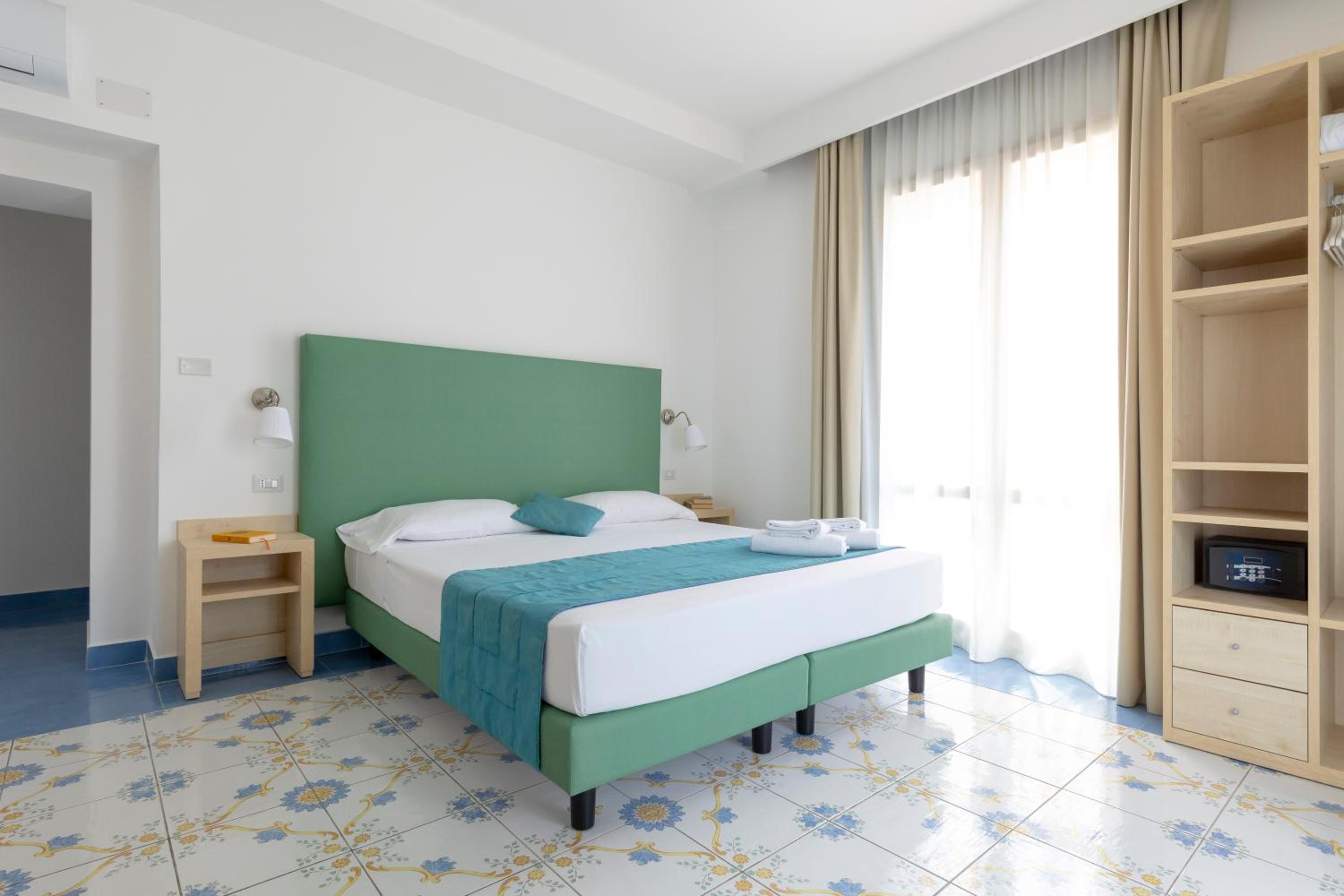 Double or Twin Room with City View