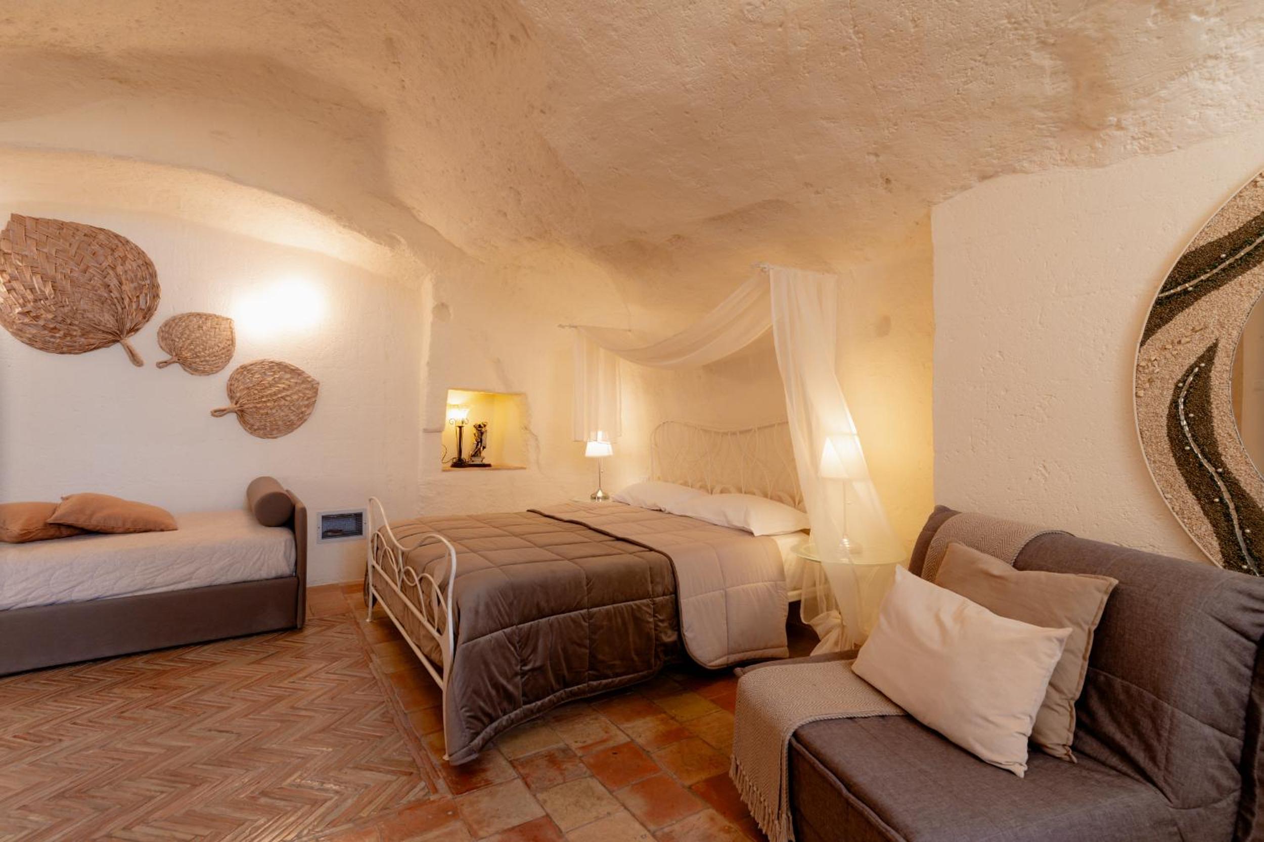Superior Double Room - Cave