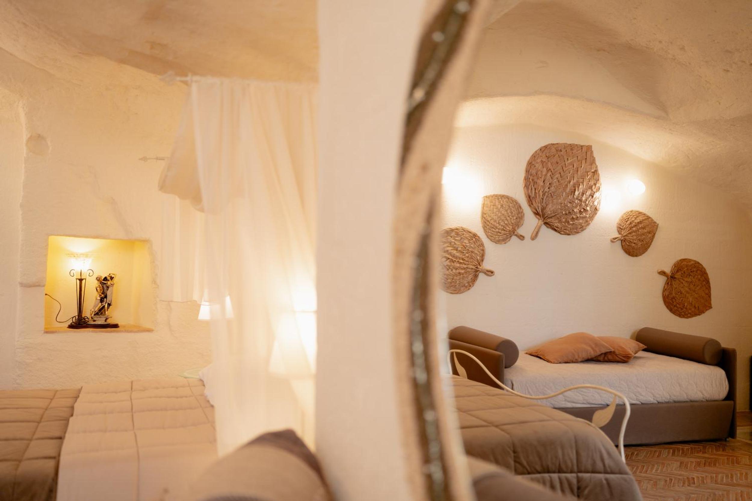 Superior Double Room - Cave