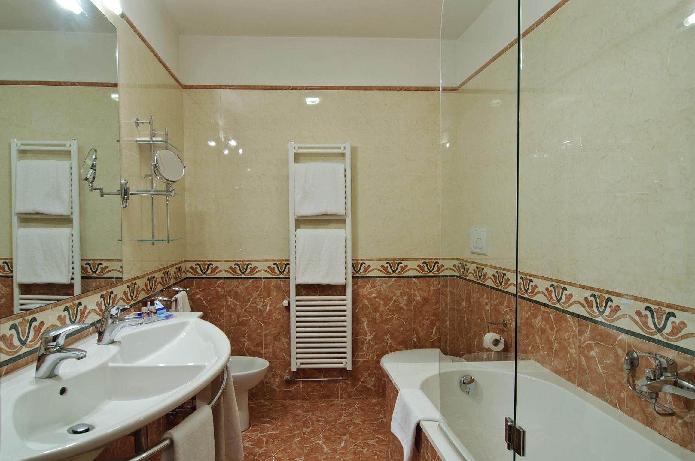 Comfort Double or Twin Room