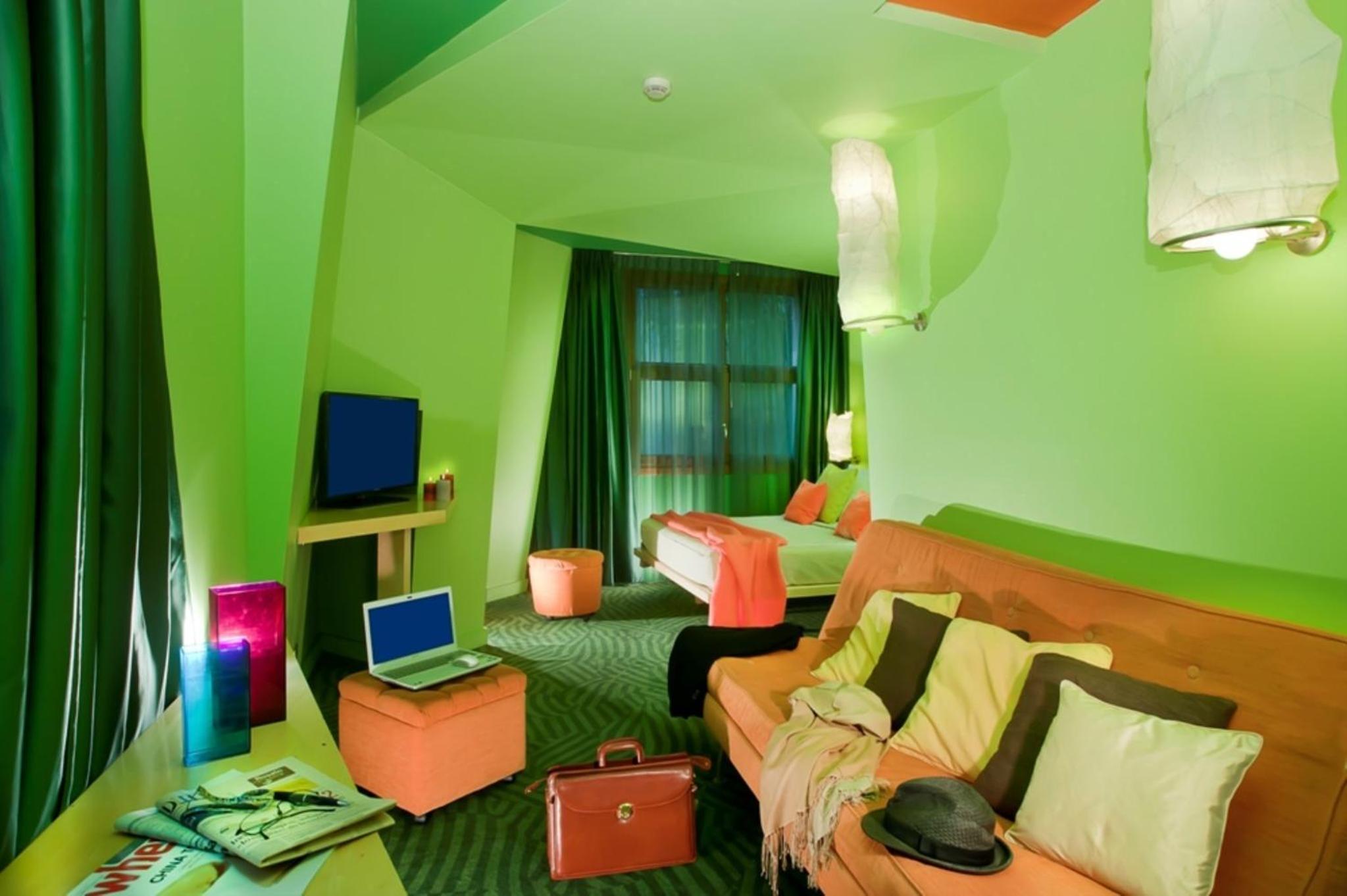 Triple Room