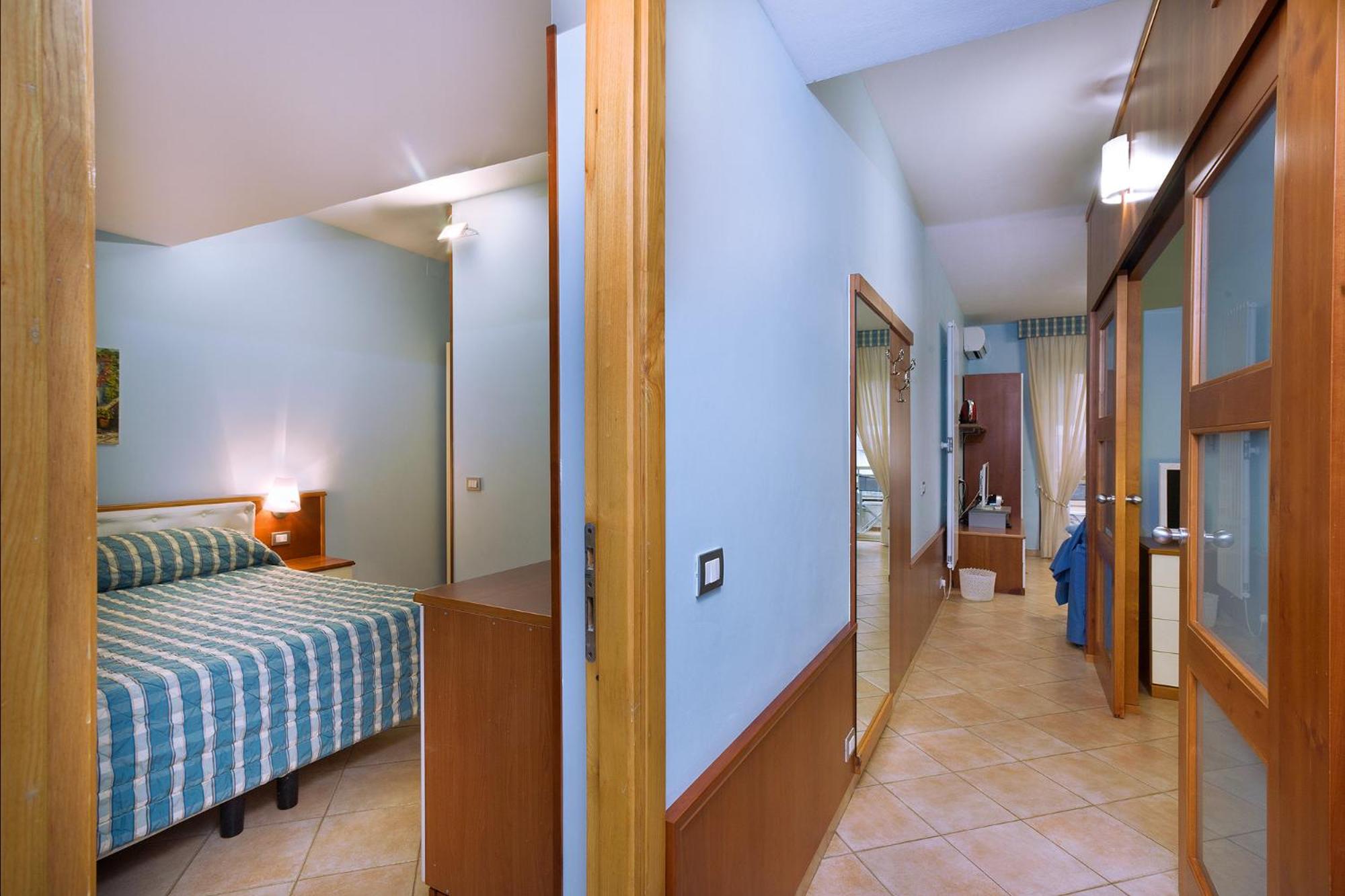 Large One-Bedroom Apartment