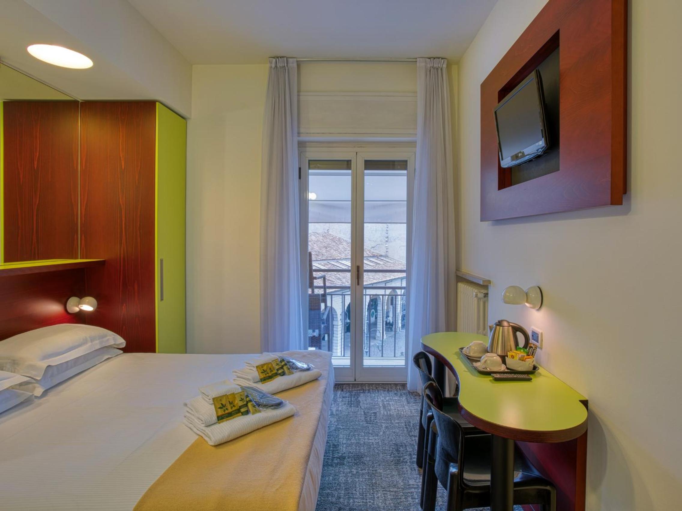 Double Room with Harbor View