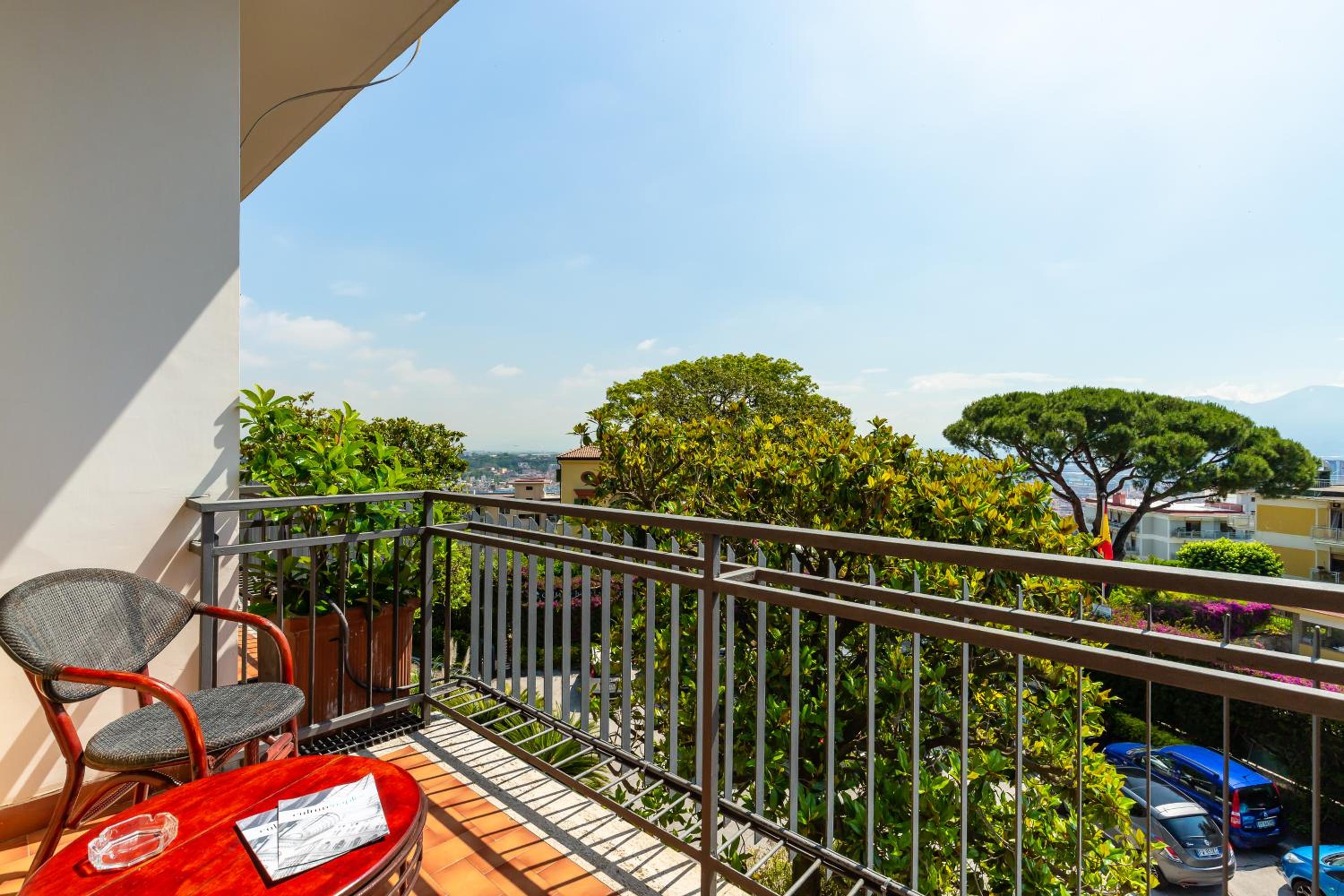 Executive Double or Twin Room with Balcony