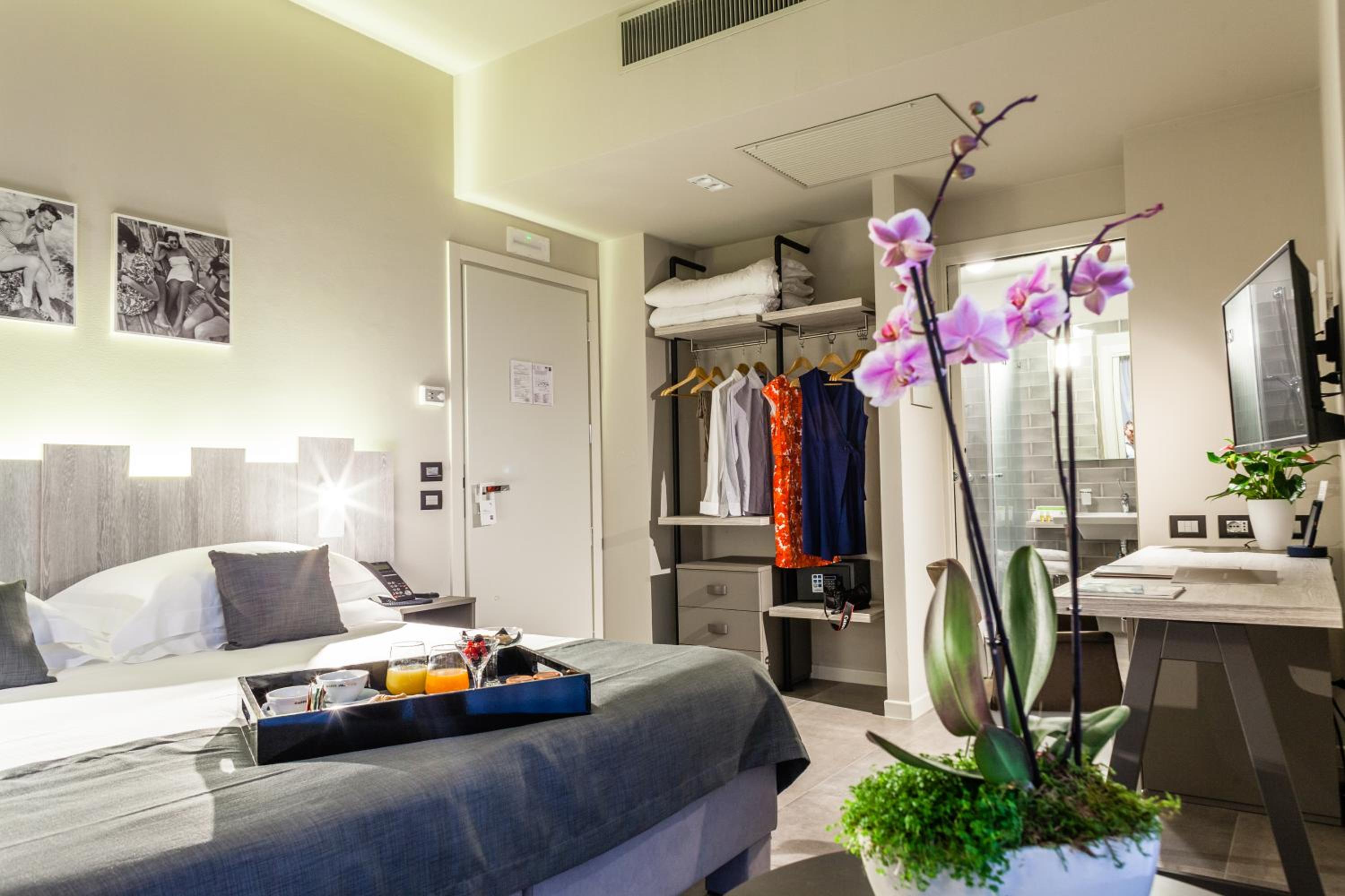 Classic Quadruple Room