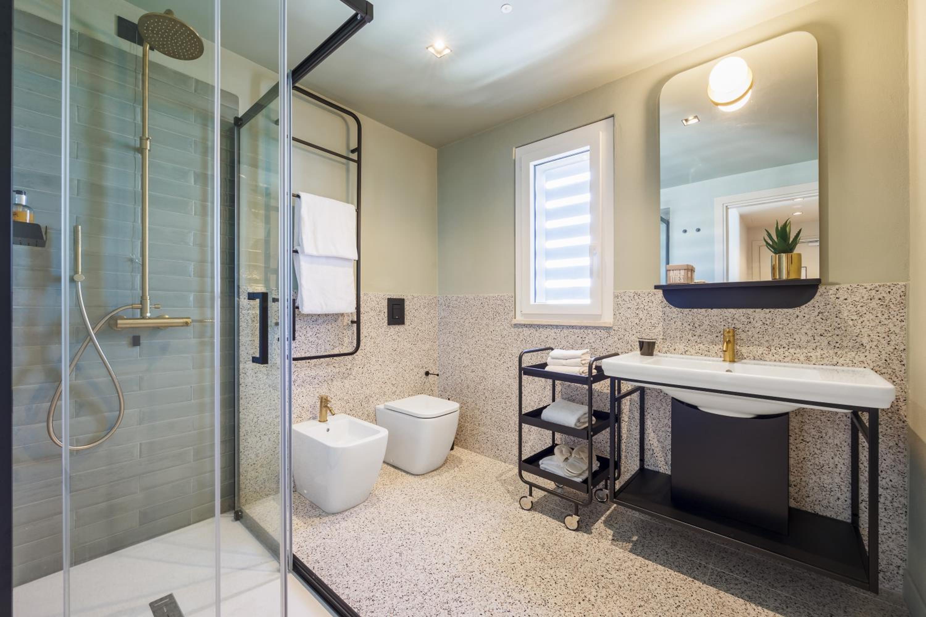 The Spirit for Two - Sea View