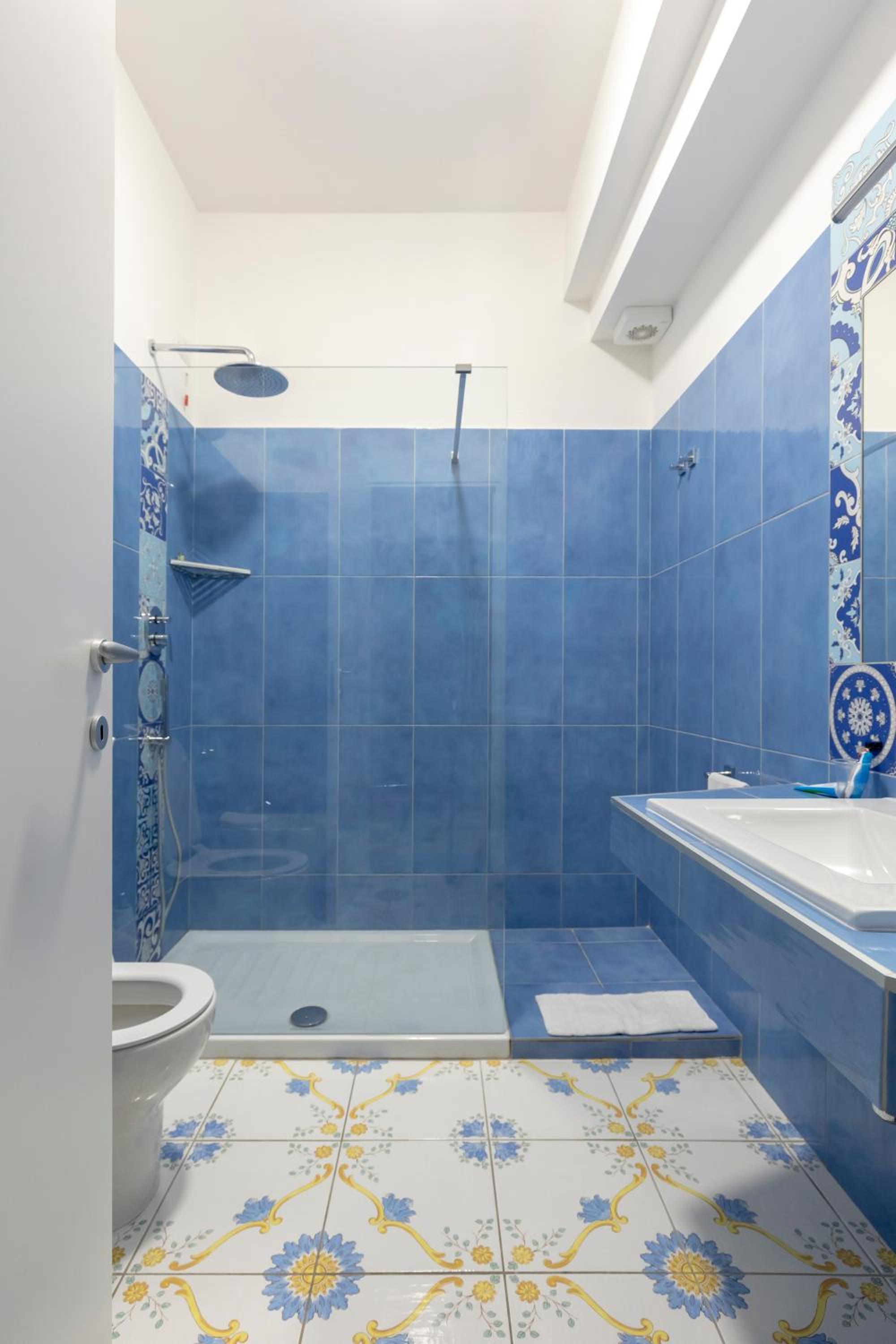 Deluxe Double or Twin Room with Balcony and City View