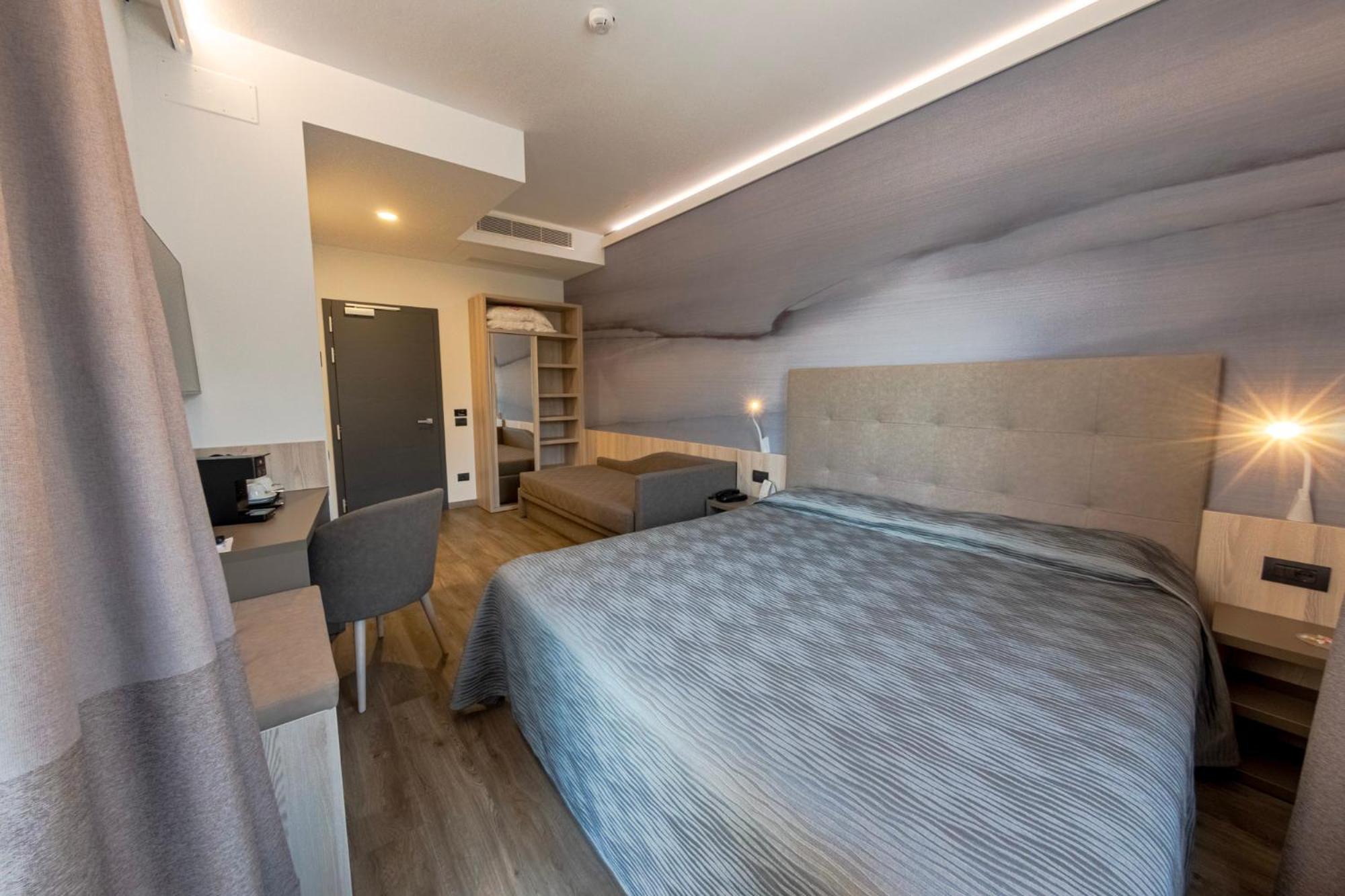 Superior Quadruple Room