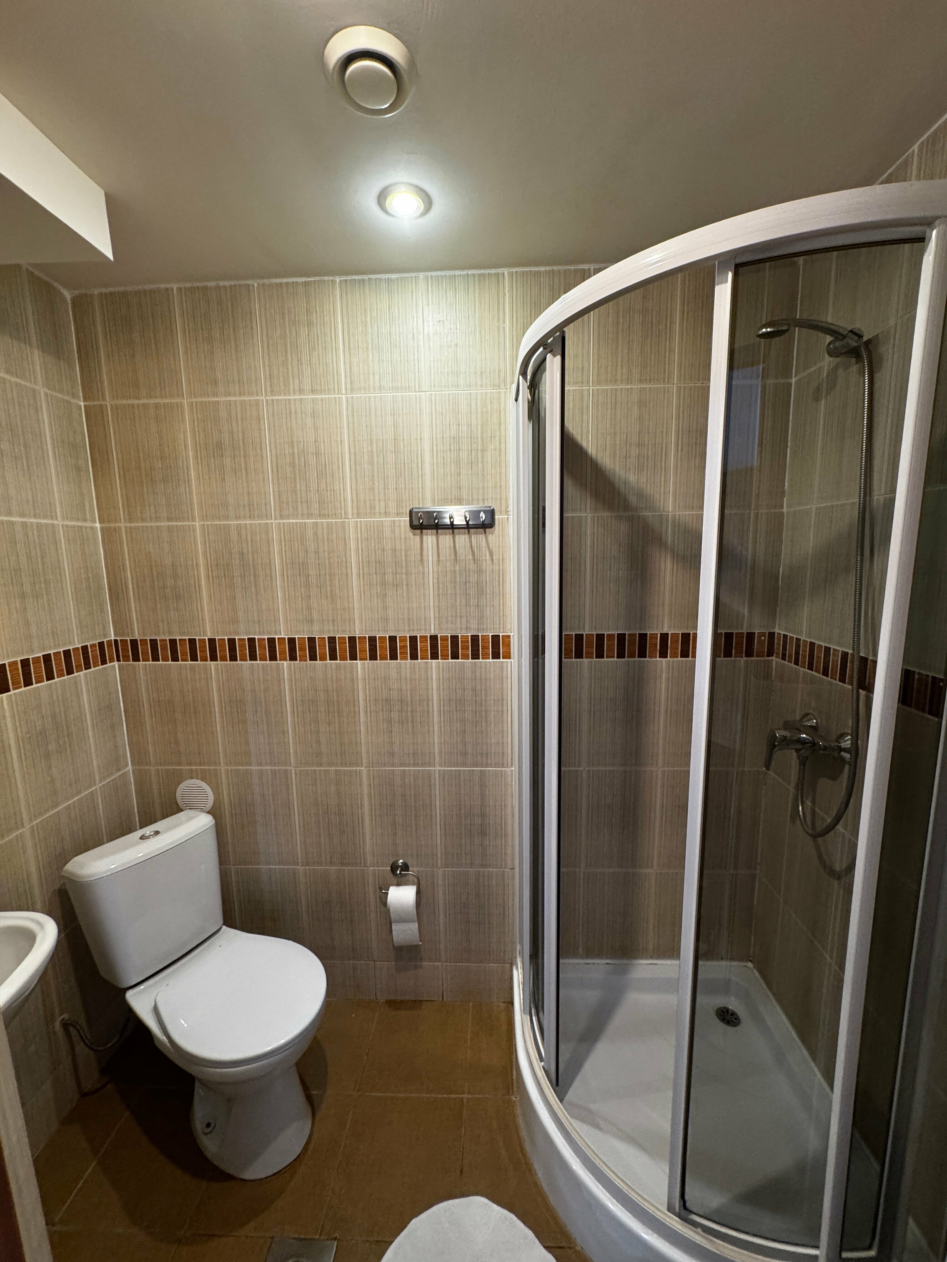 Бюджетный трехместный номер