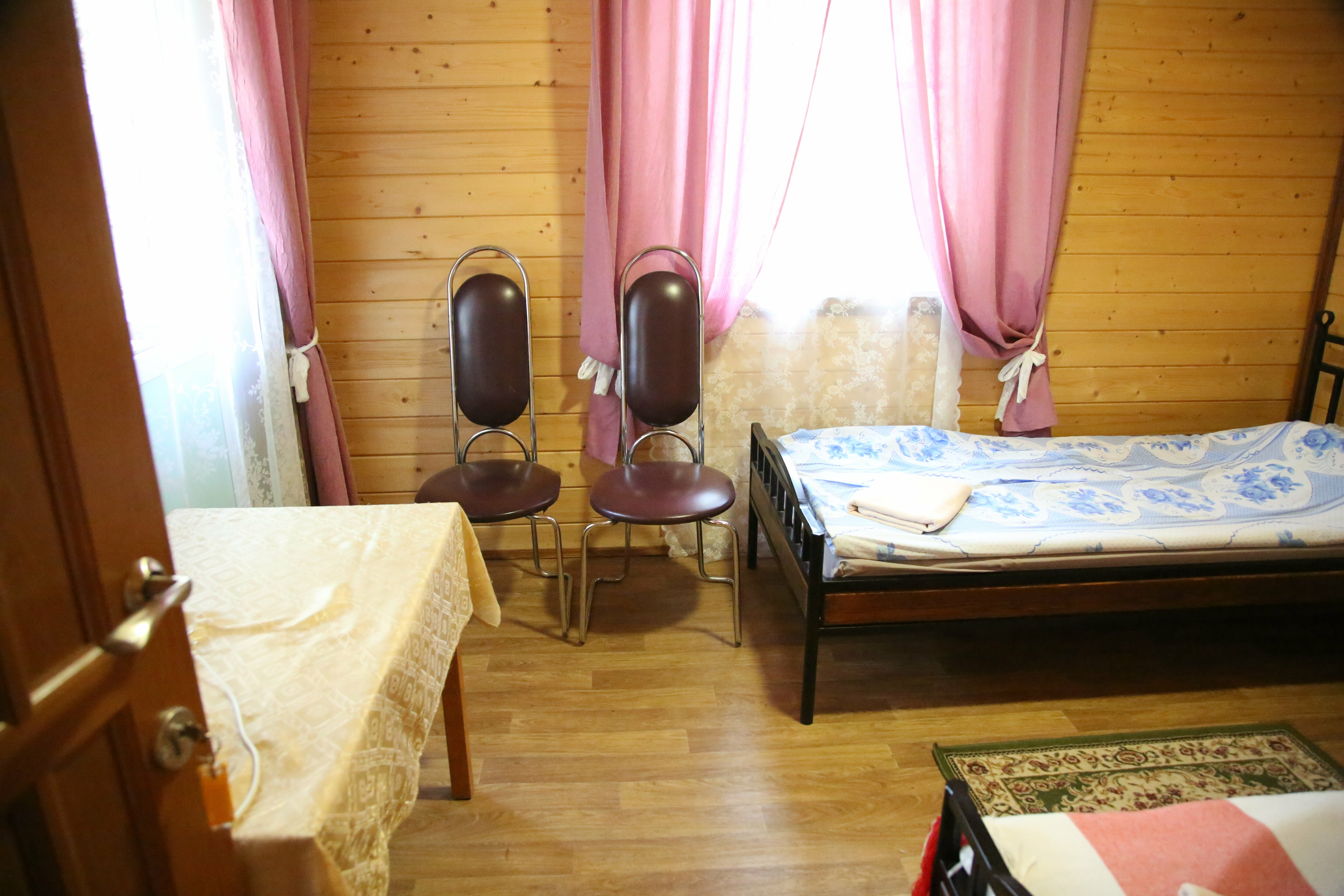 Общий 4-местный номер для мужчин и женщин