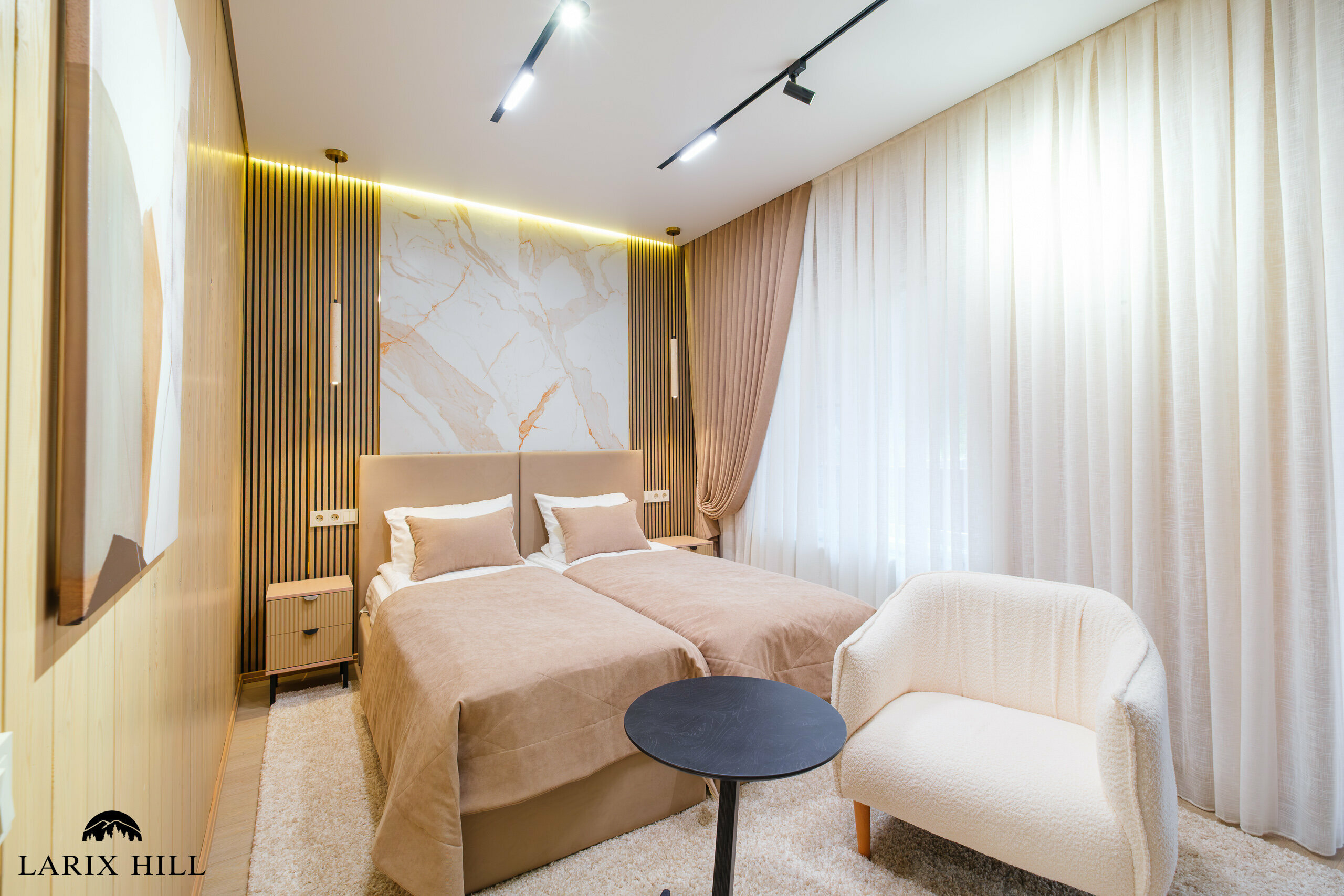 Двухместный номер с 1 кроватью, либо 2 отдельными кроватями, 1 этаж Л