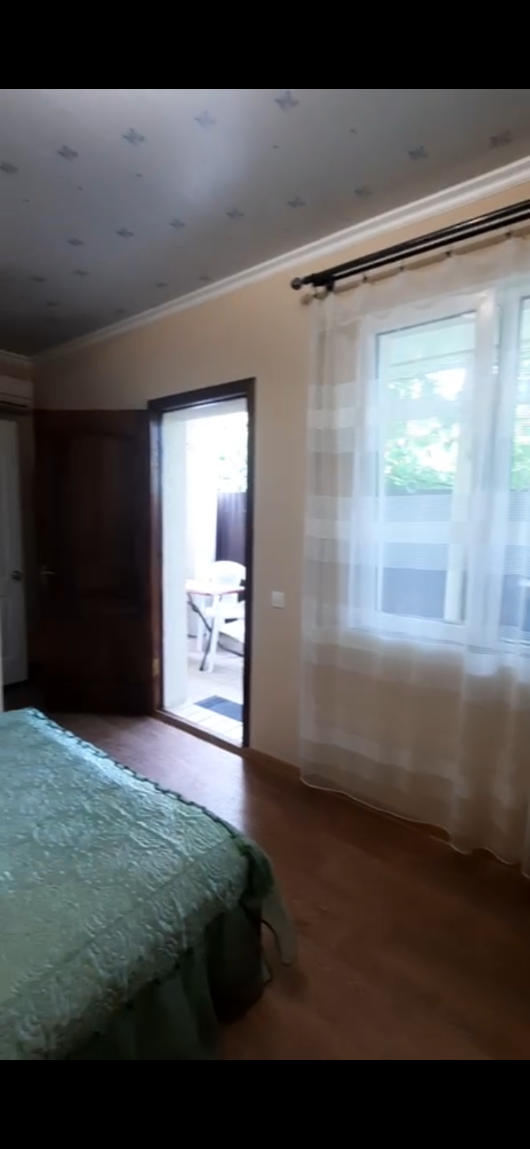 Четырехместный номер с видом на горы