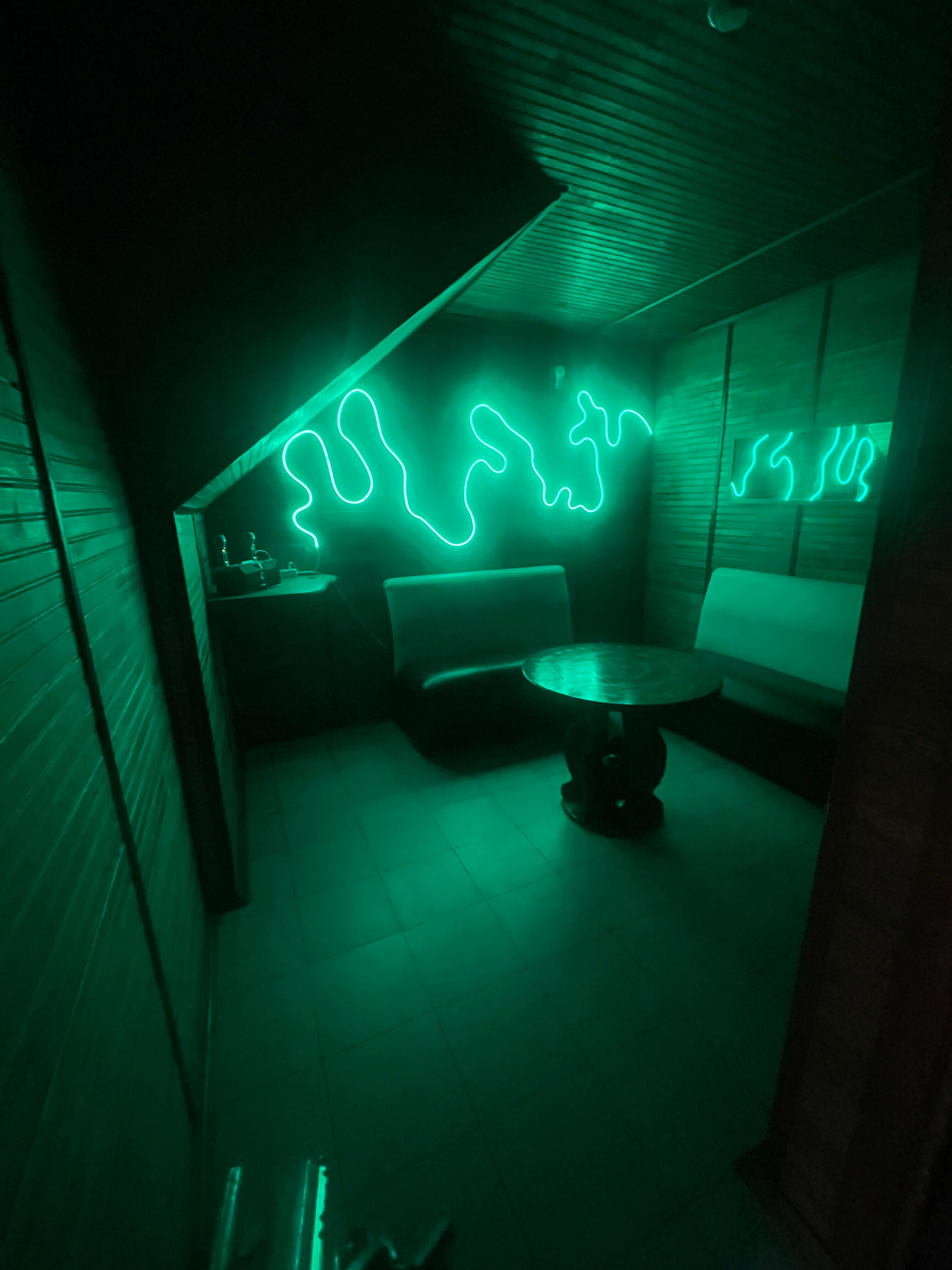 Дом с собственным бассейном