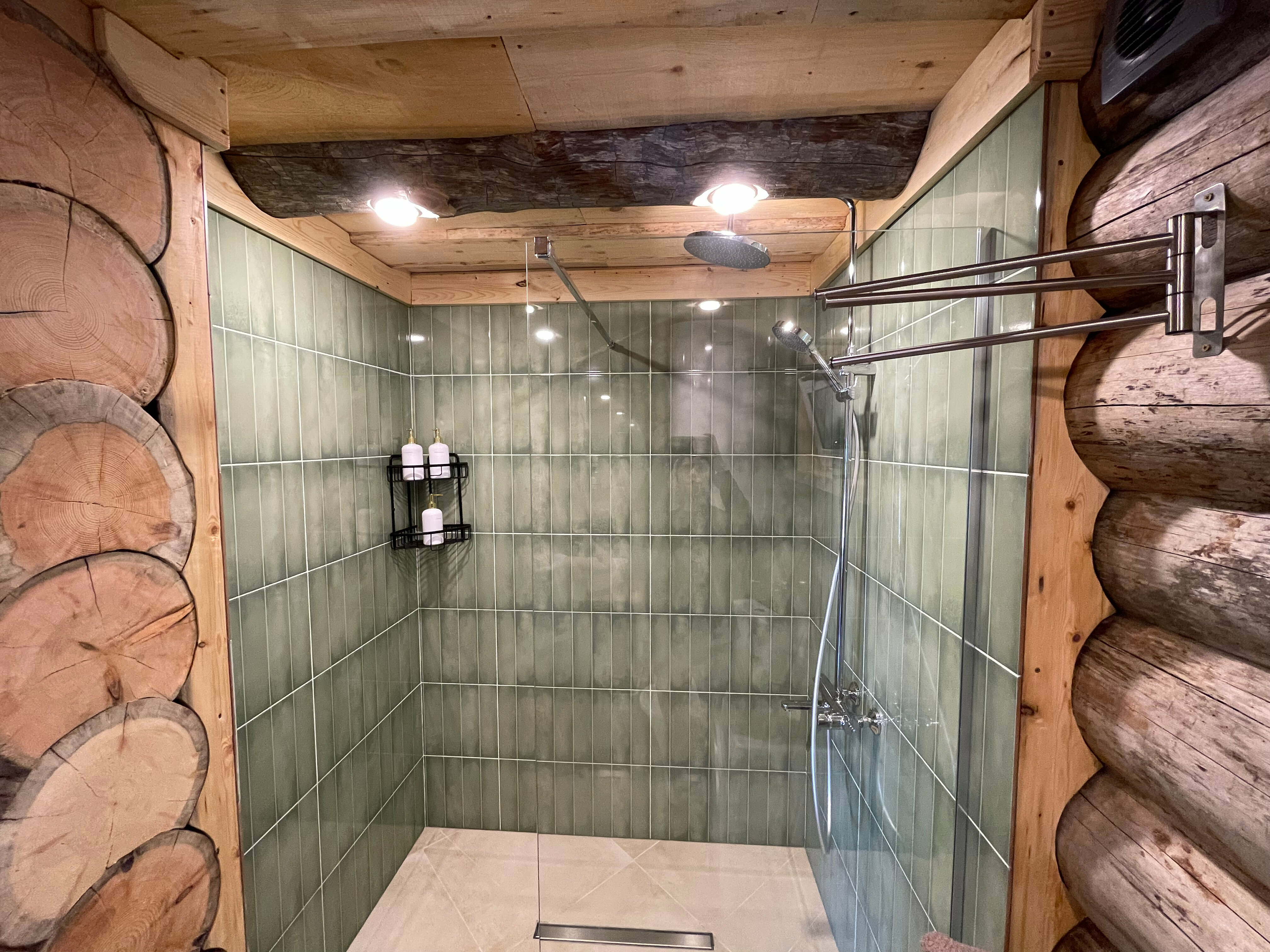 Коттедж с видом на озеро