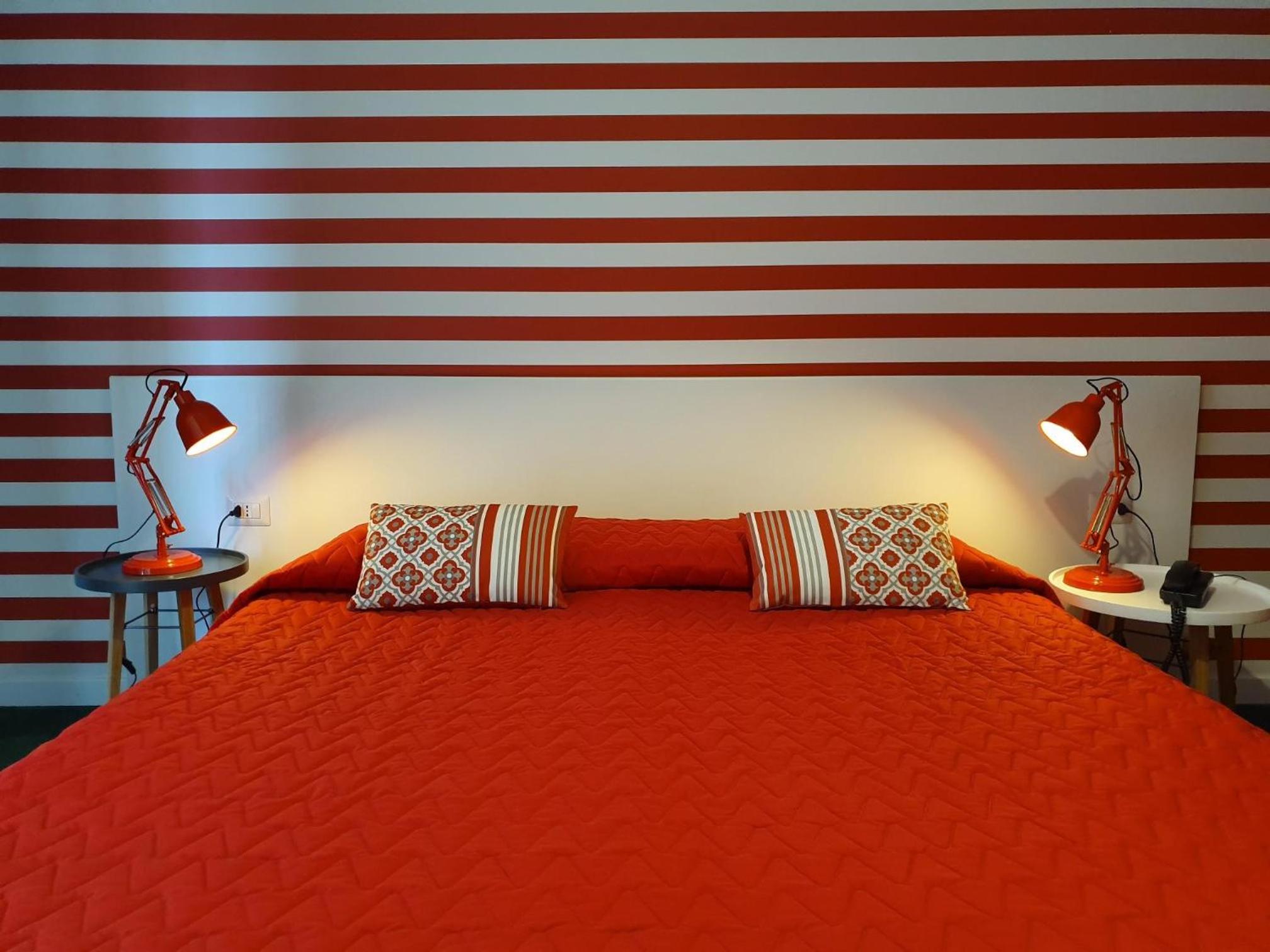 Superior One-Bedroom Apartment (3 Adults)