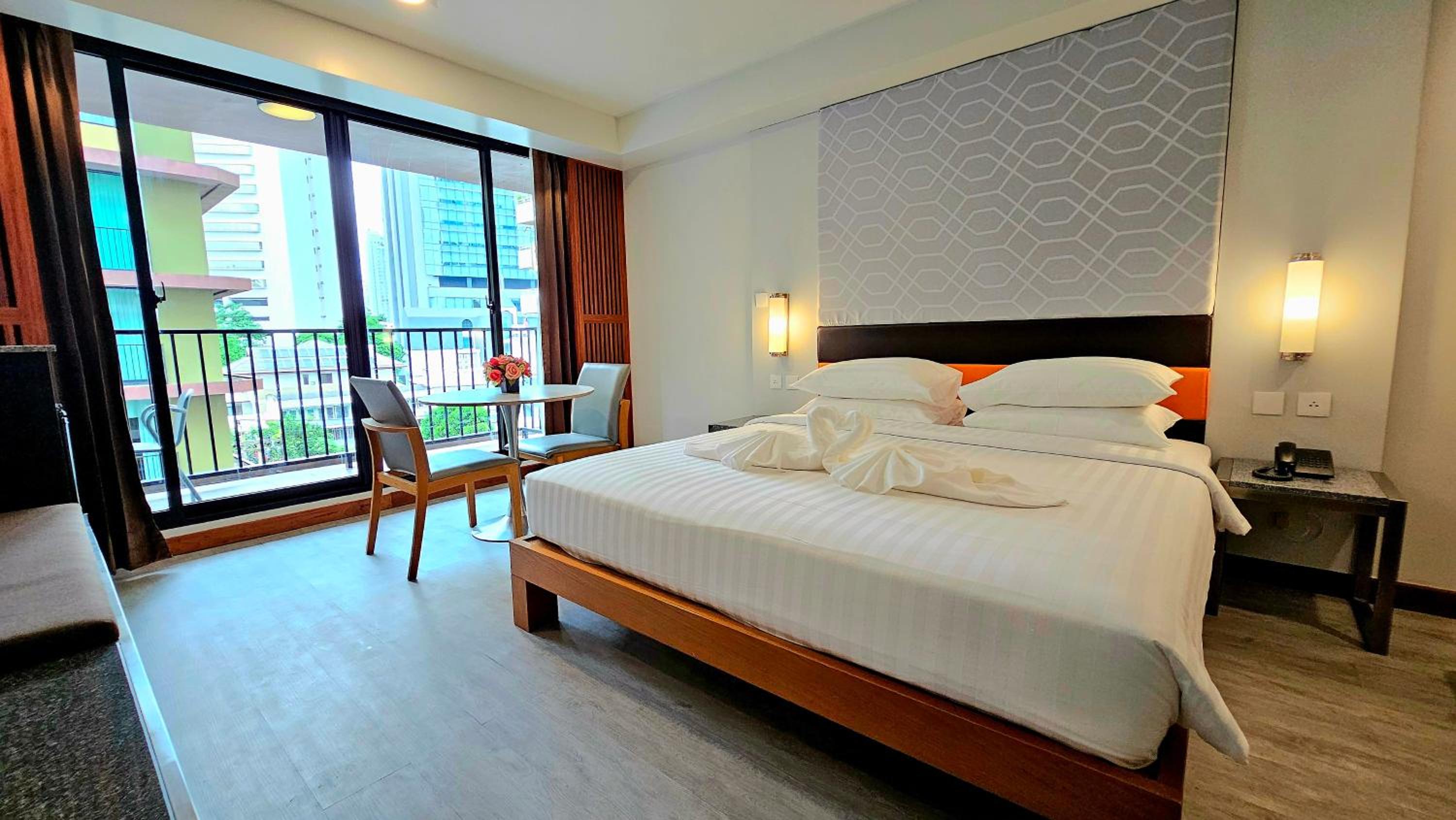 Deluxe Double Room with Balcony