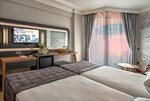 Double Room With Pool View в Riviera Zen
