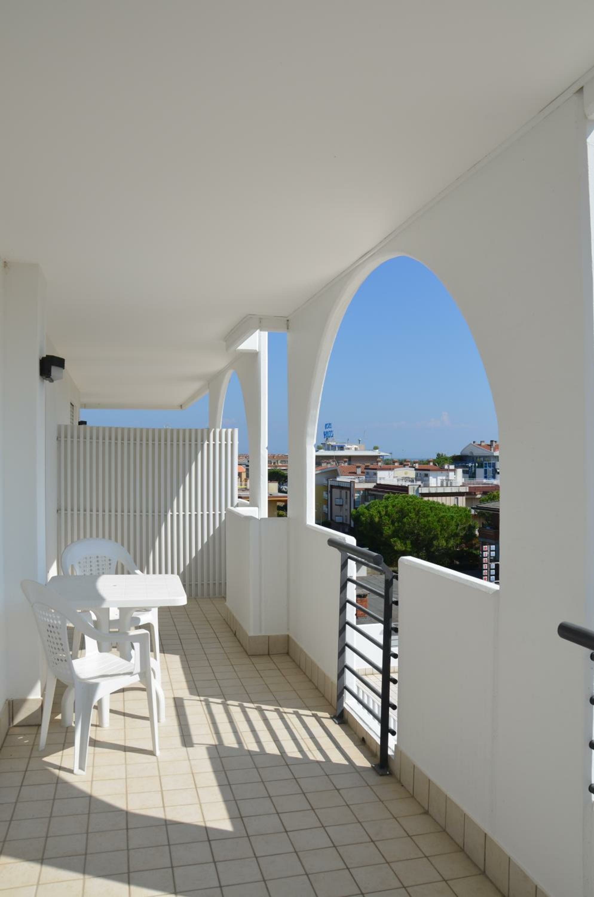 One-Bedroom Apartment (4 Adults)