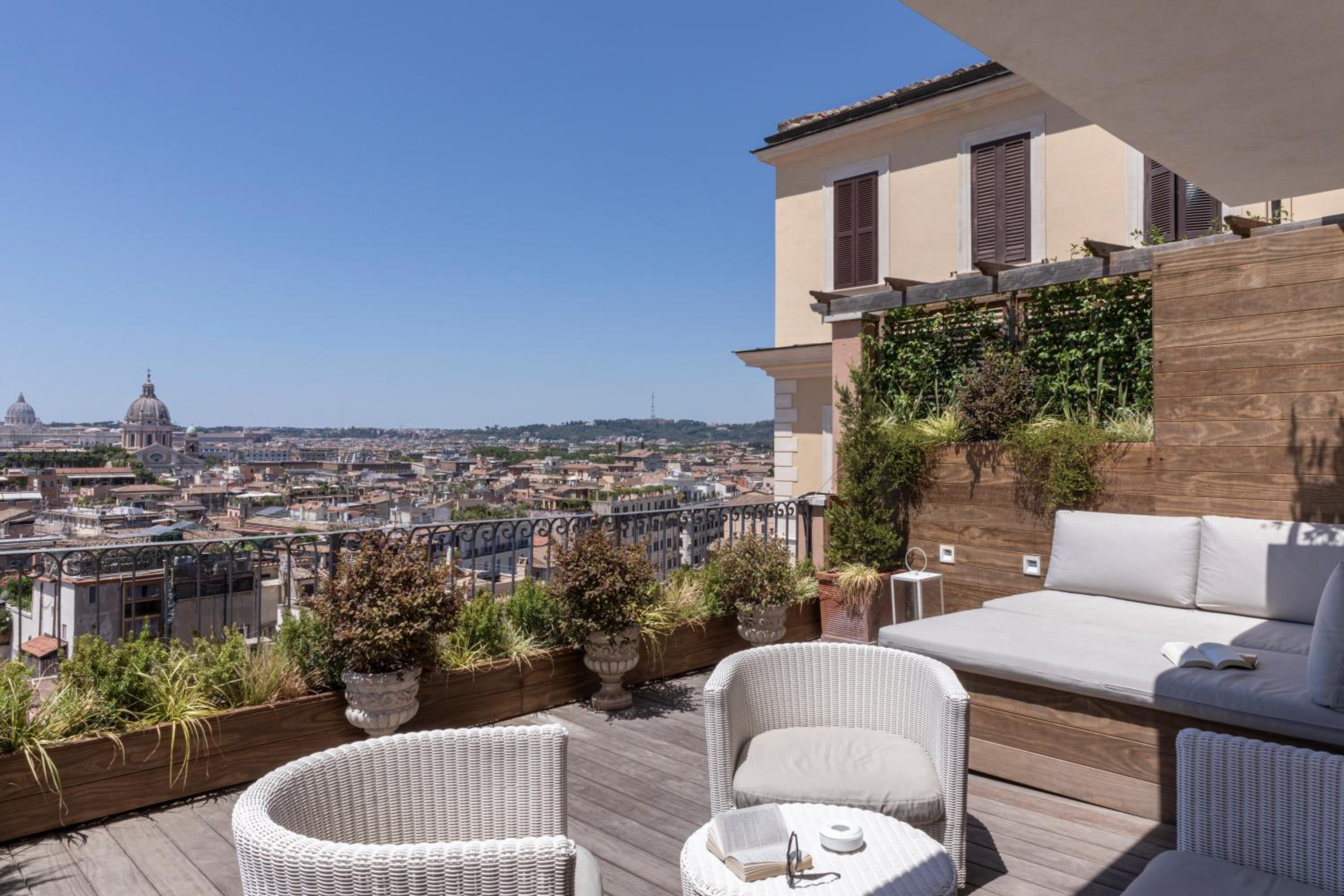 Panoramic Suite with Private Terrace