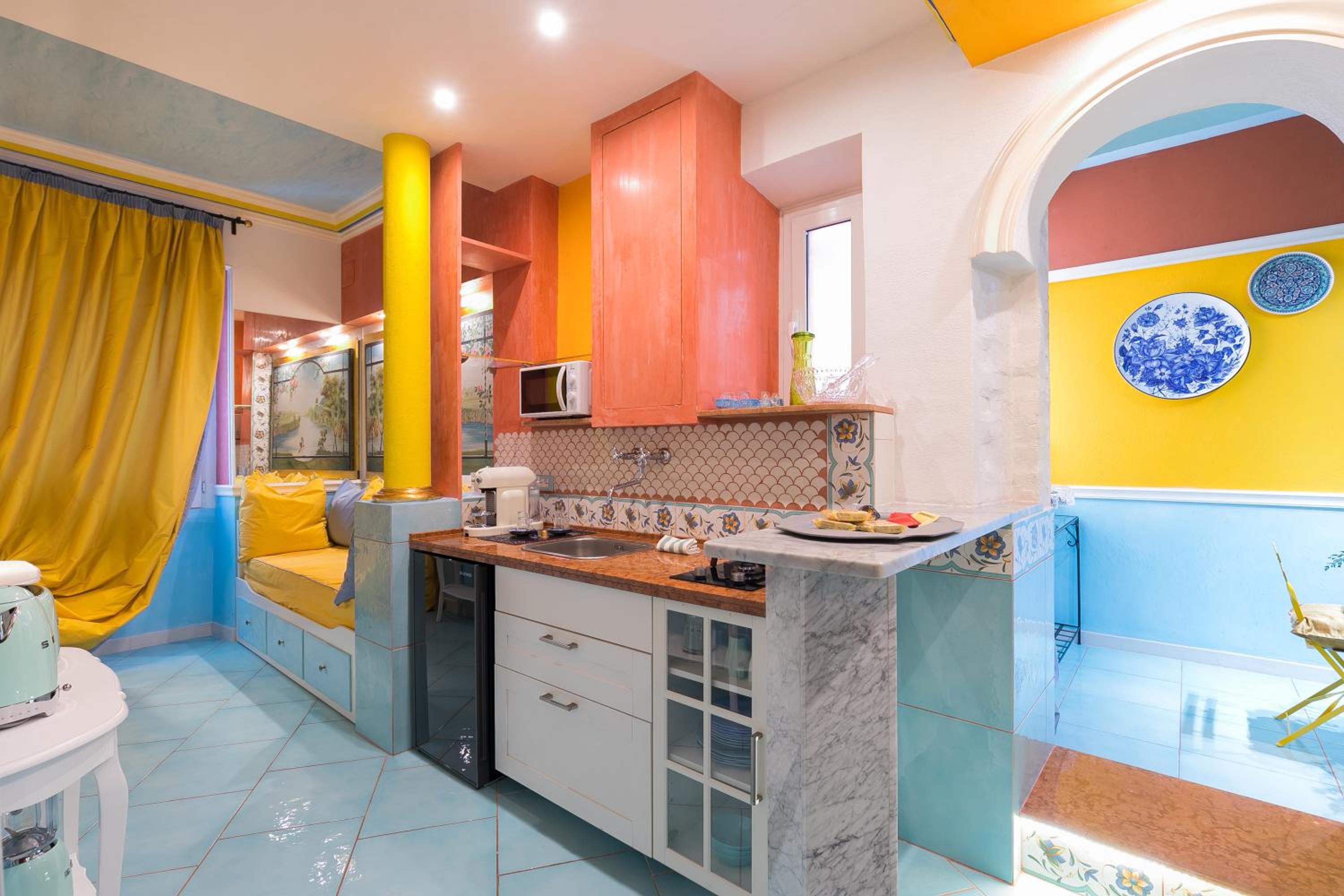 Superior One-Bedroom Apartment