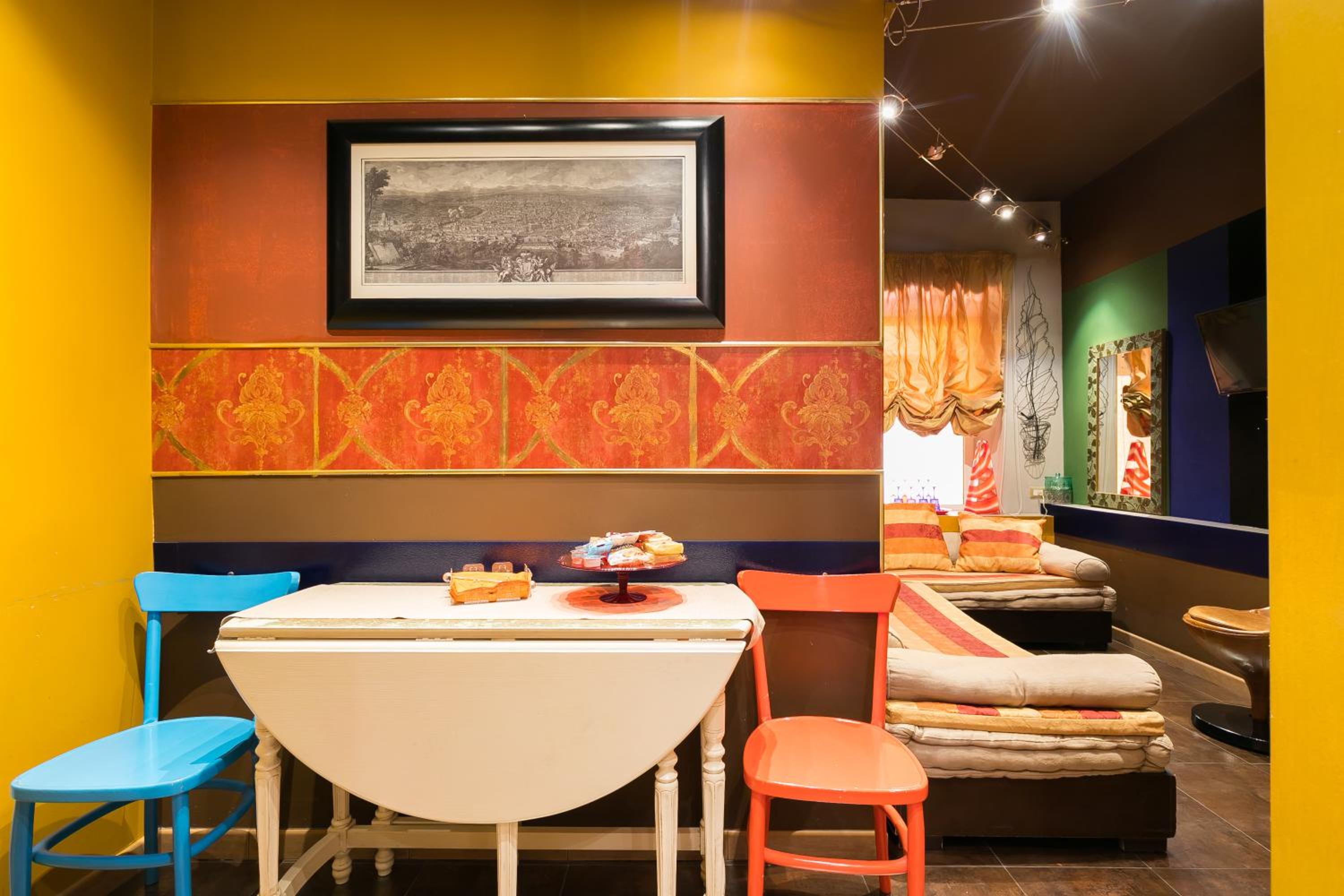 Superior One-Bedroom Apartment