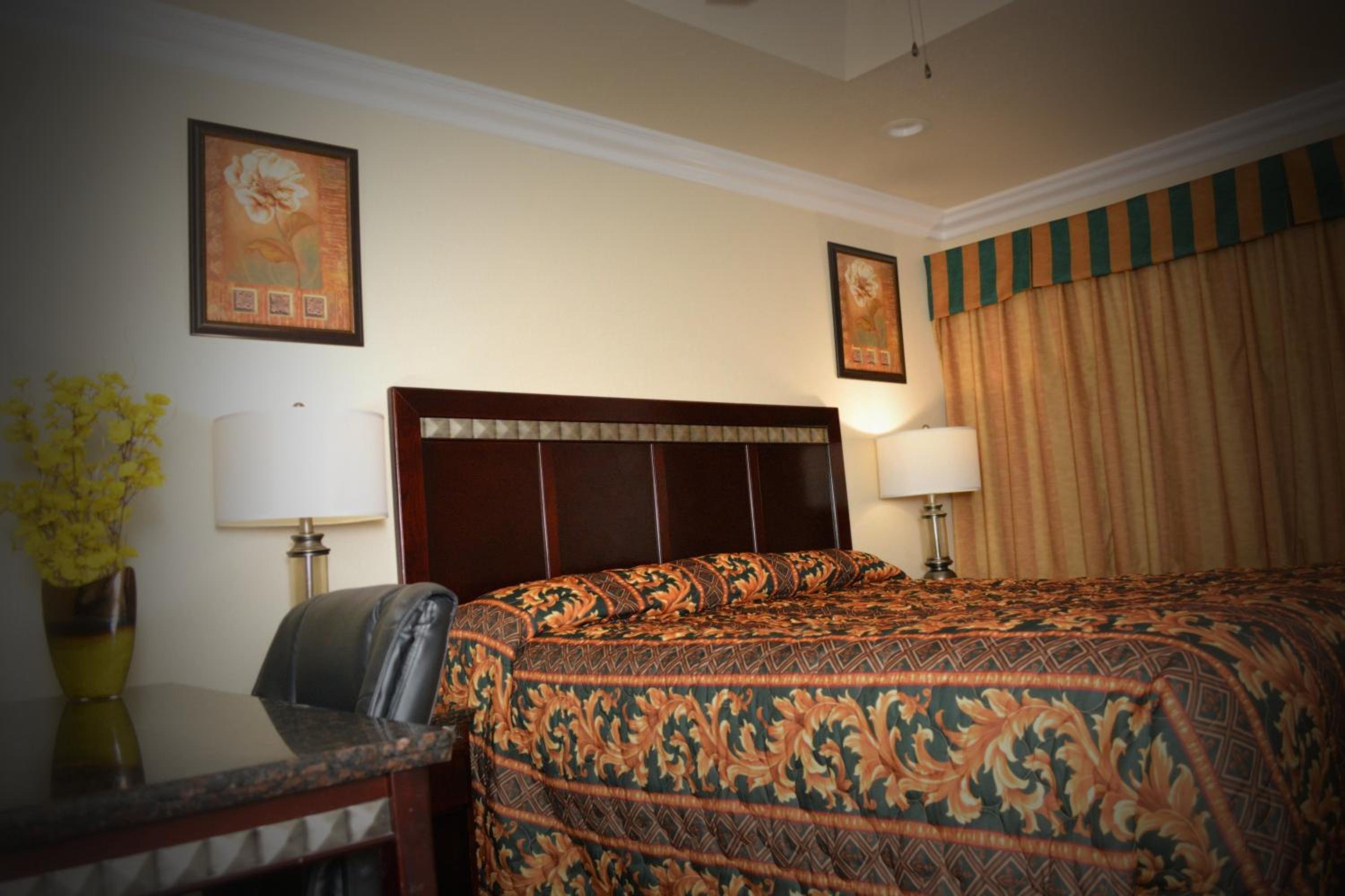 King Room - Non-Smoking