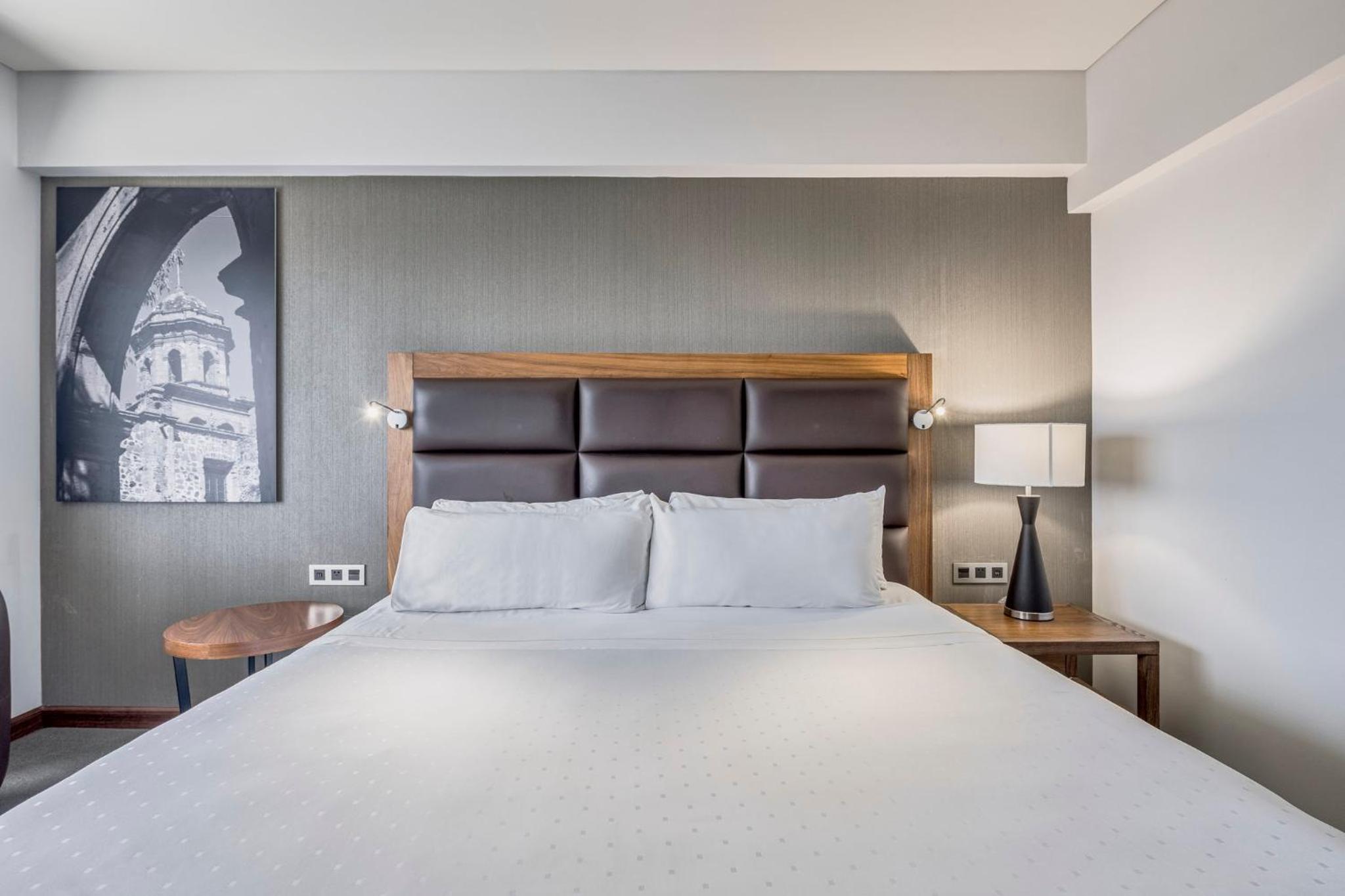 Executive Room 1 King