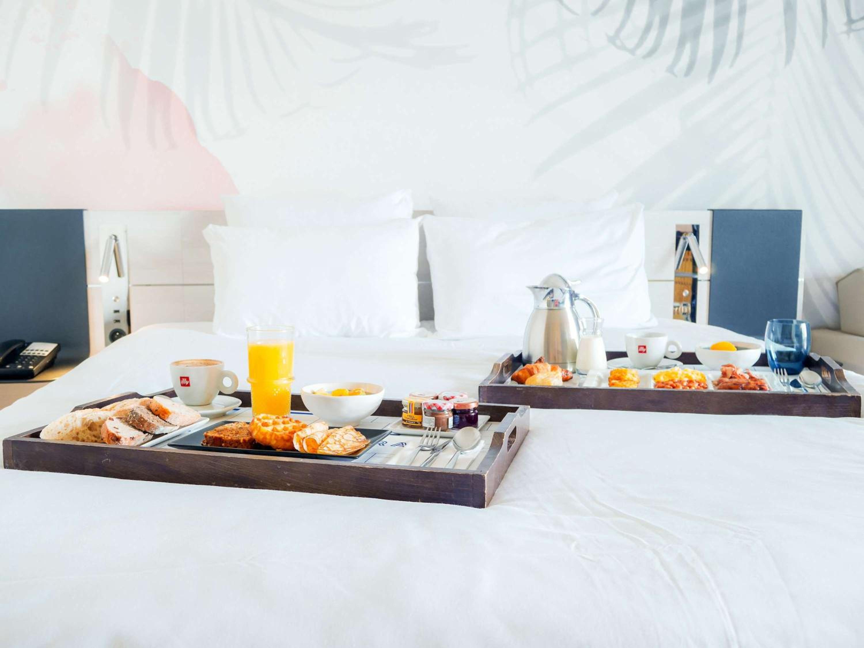 Riviera Superior Double Room with Sofa Bed