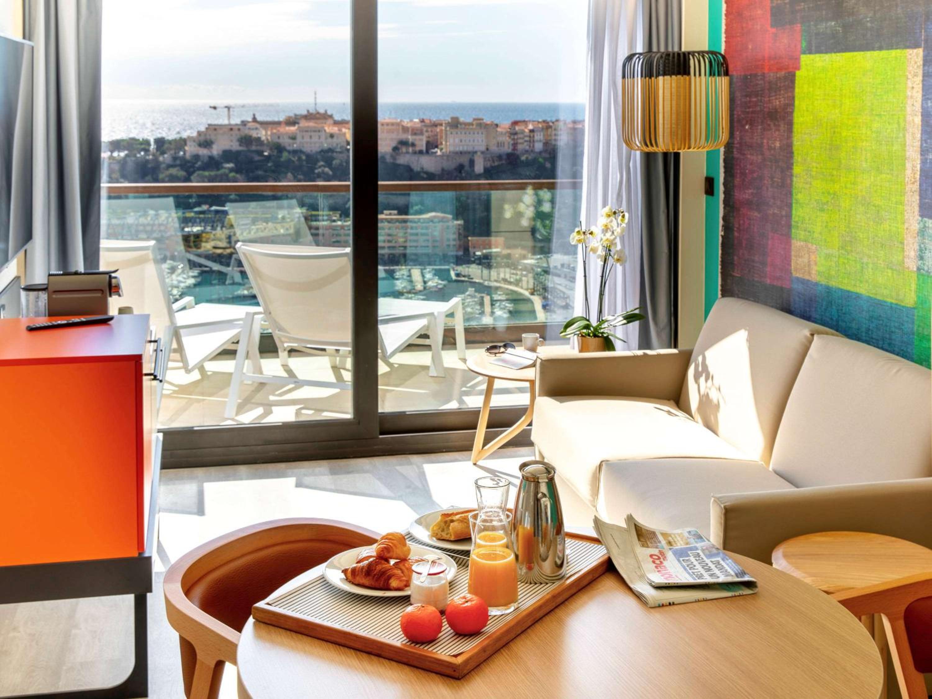 Riviera Junior Suite with Terrace and Sea View 