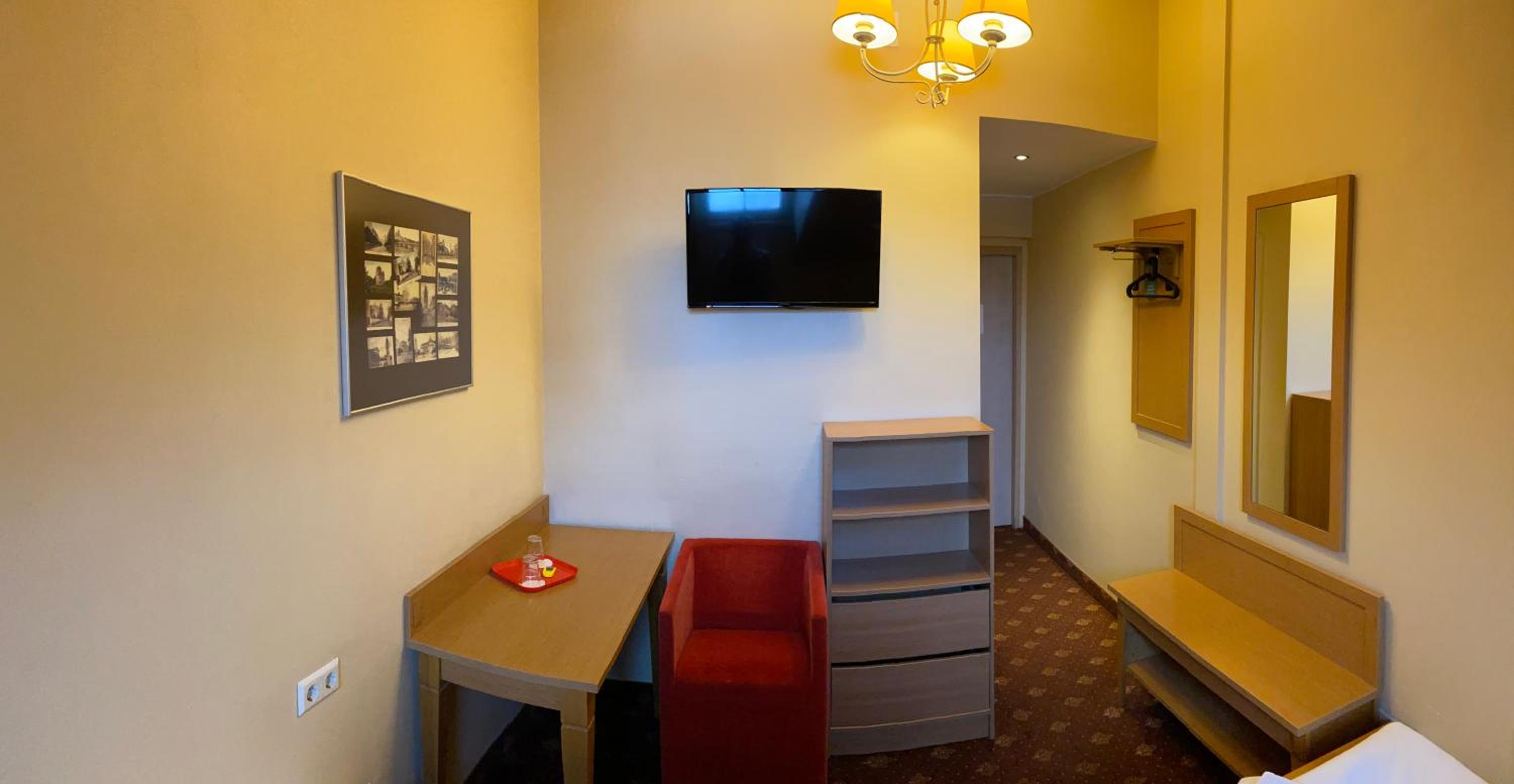 Standard Single Room